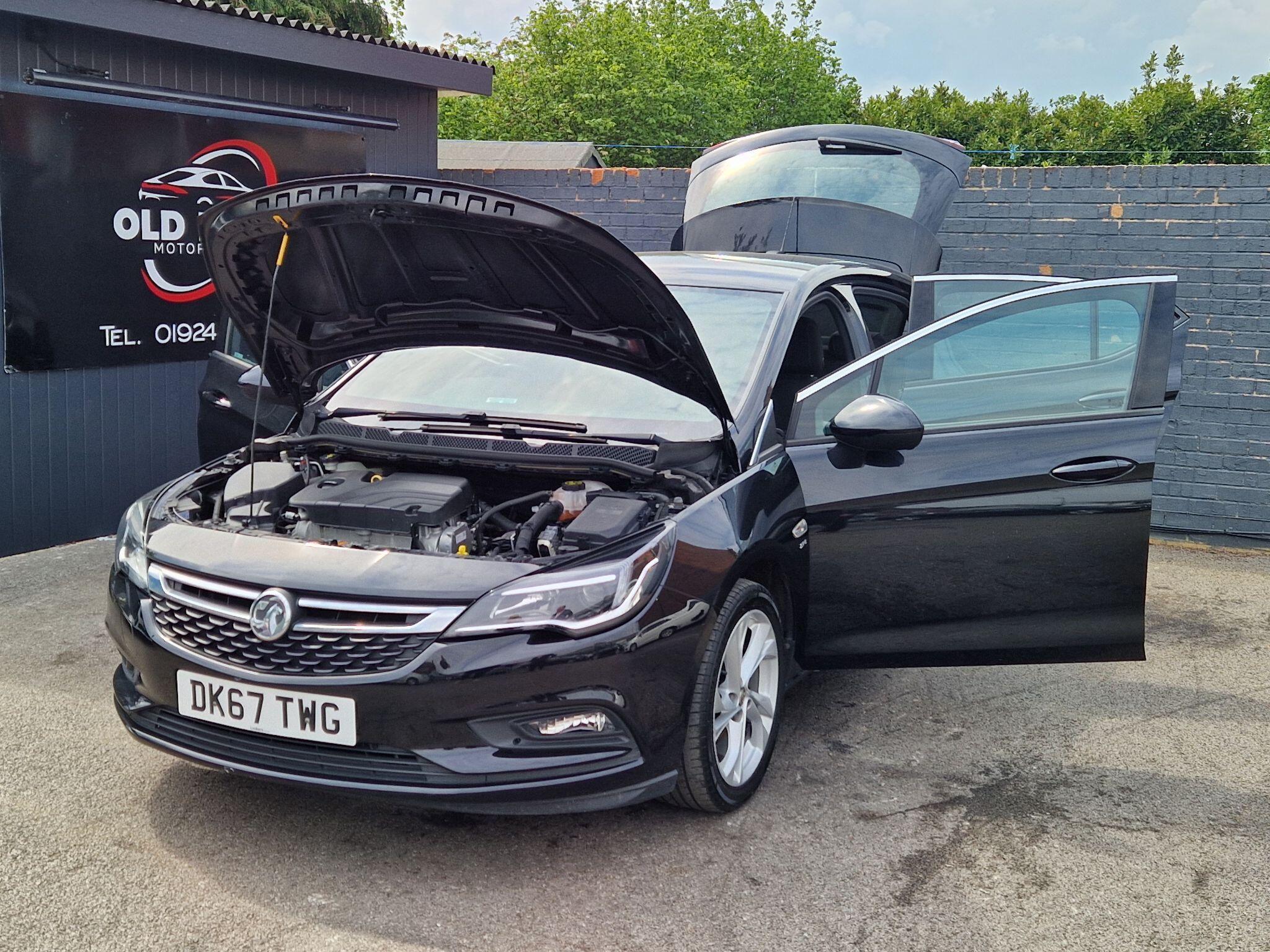 Vauxhall Astra - Image 14