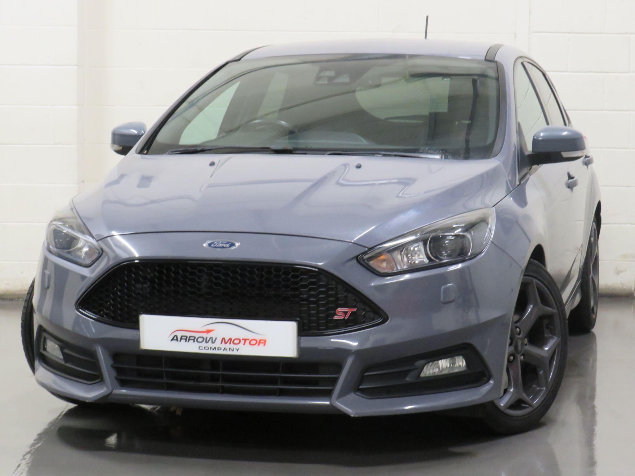 Ford Focus - Image 7