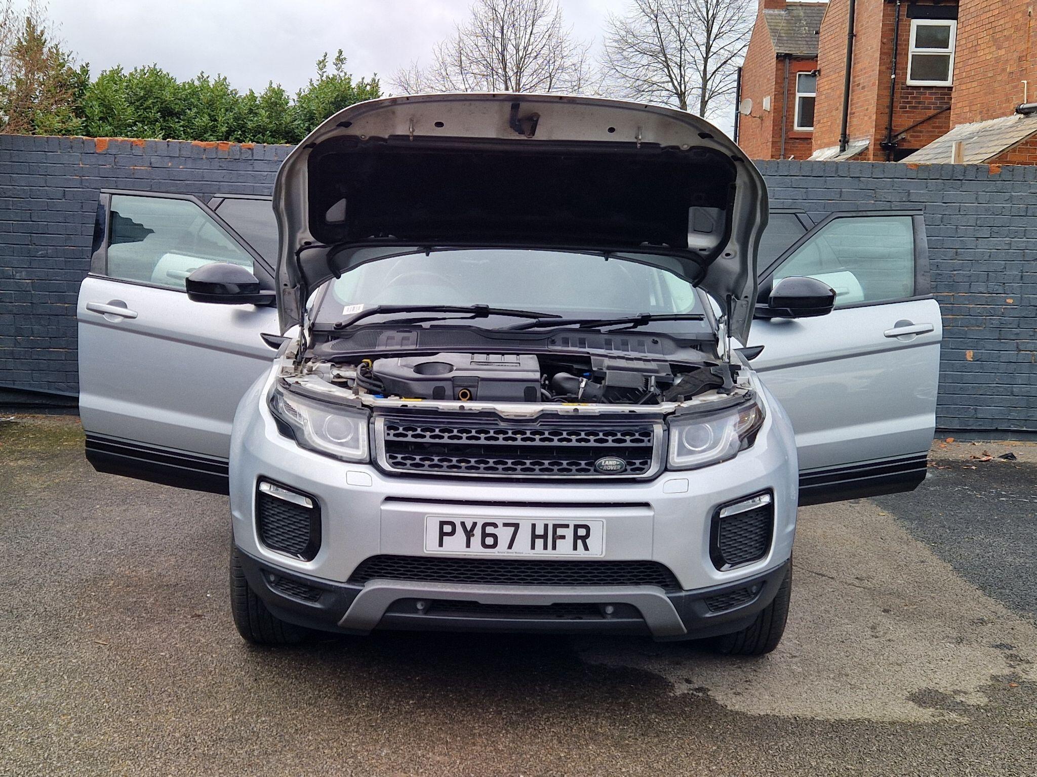 Land Rover Range Rover Evoque - Image 13