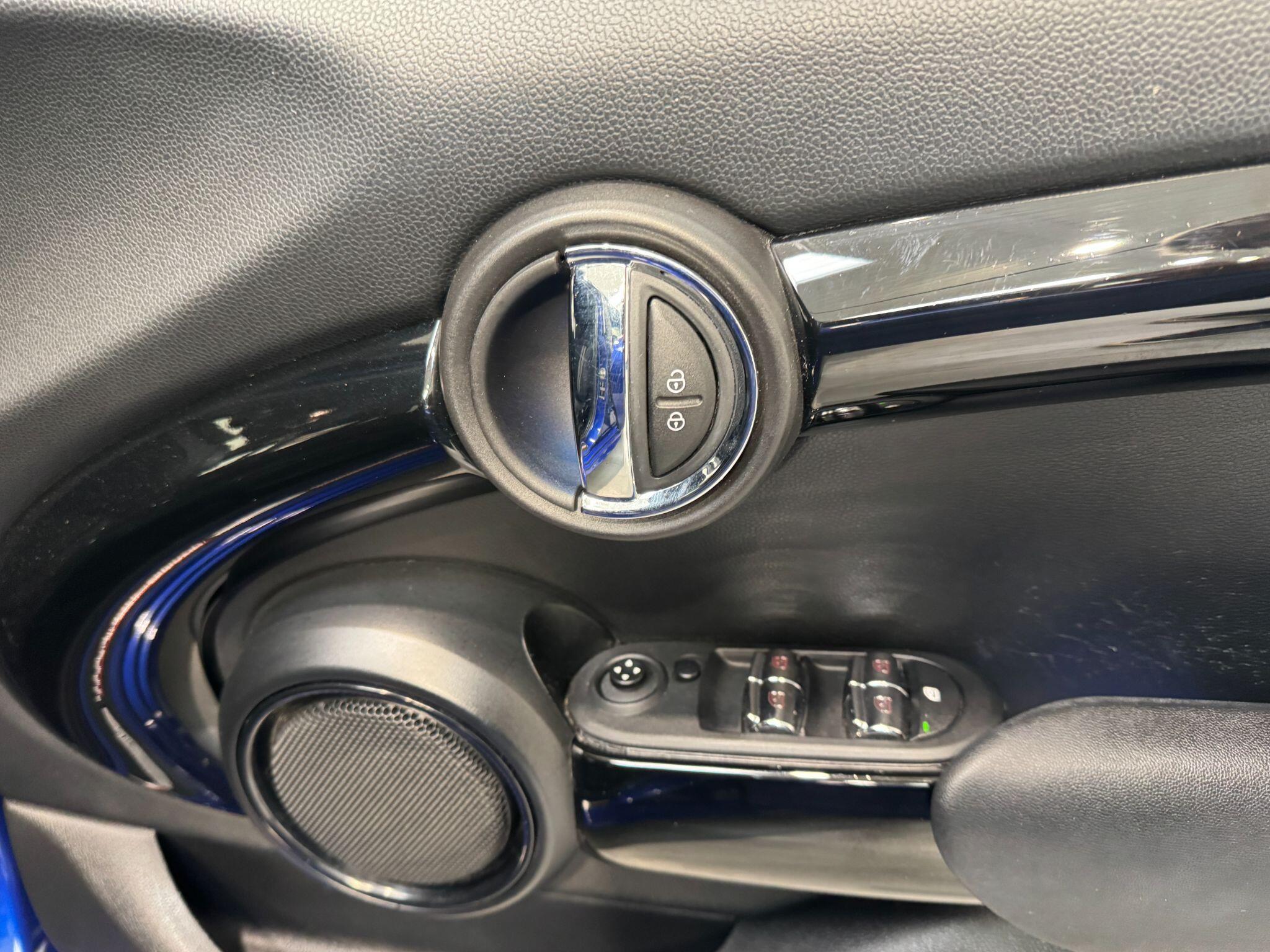 MINI Hatch - Image 61