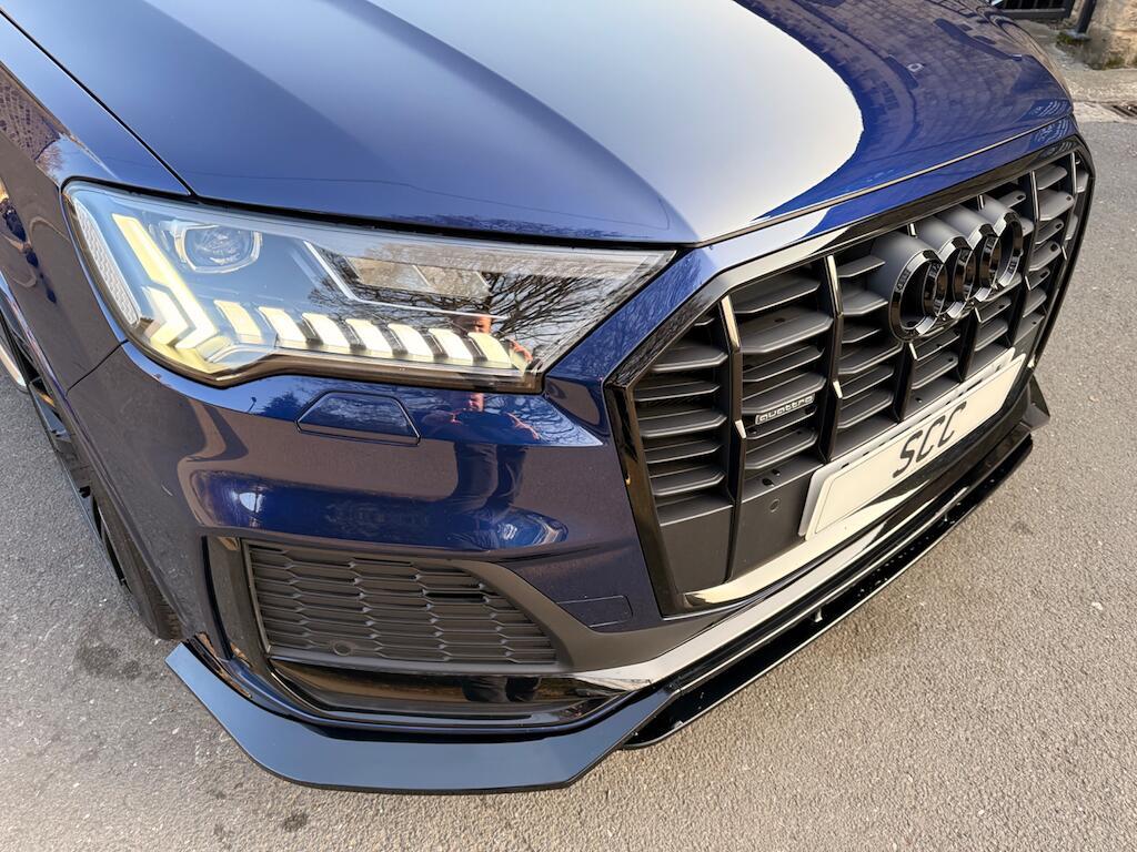 Audi Q7 - Image 37