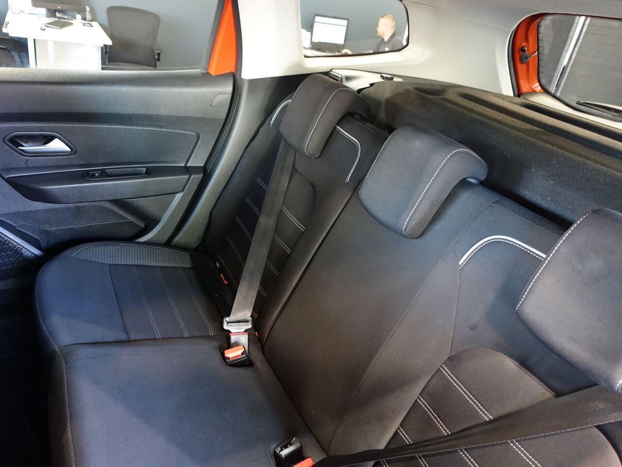 Dacia Duster - Image 18
