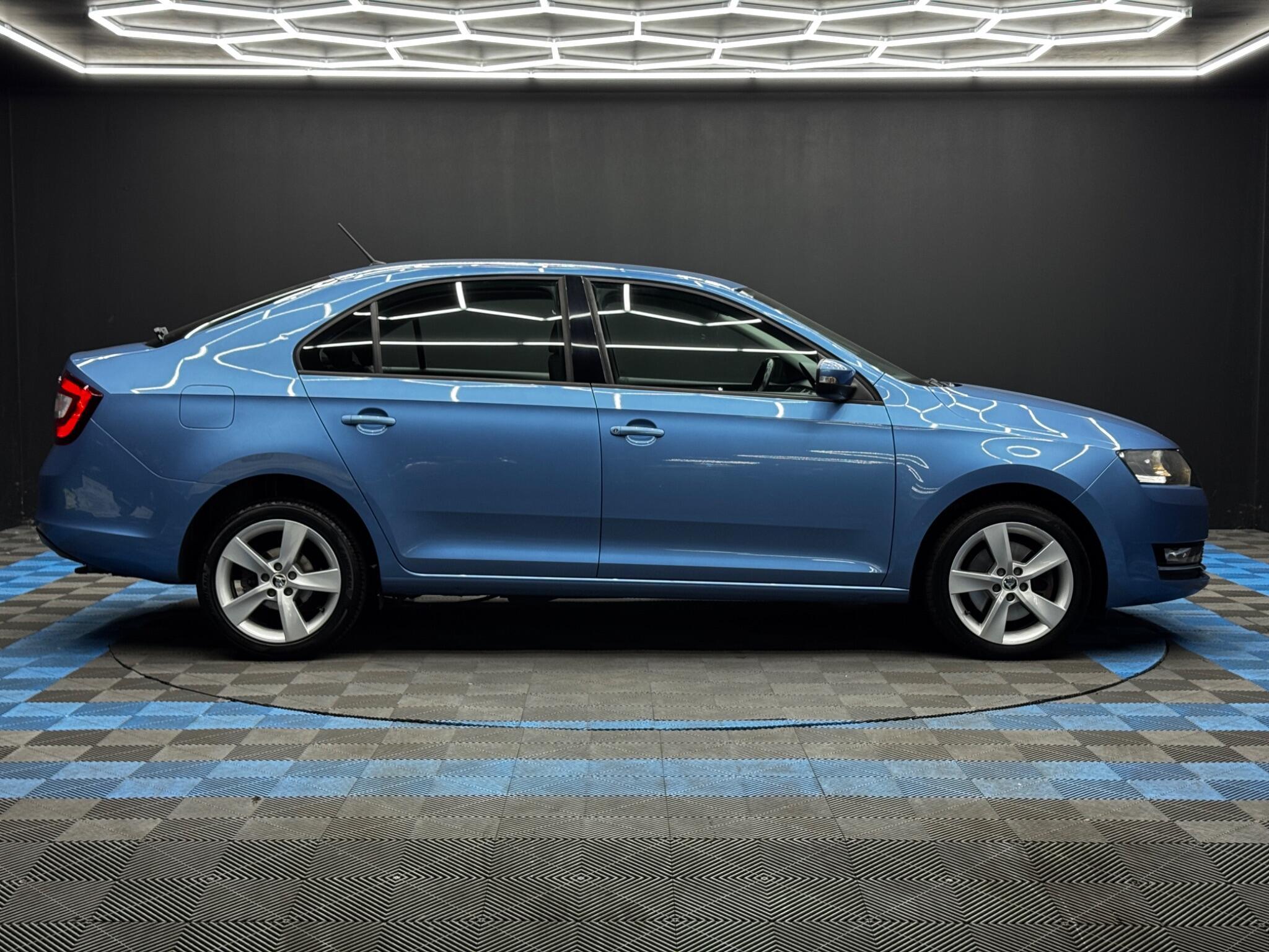 Skoda Rapid - Image 4