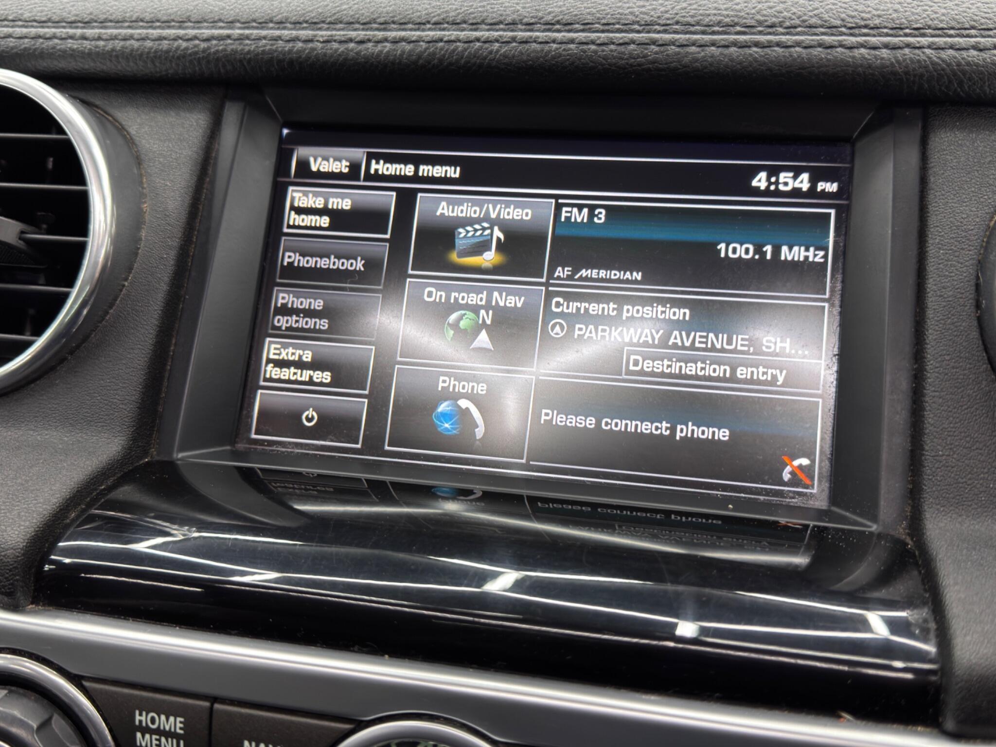 Land Rover DISCOVERY 4 - Image 30