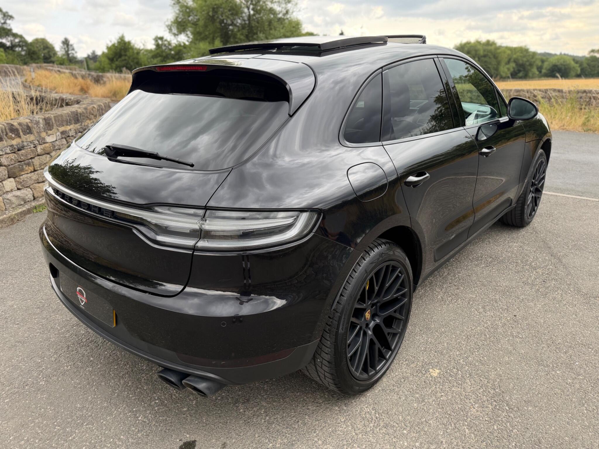 Porsche Macan - Image 6