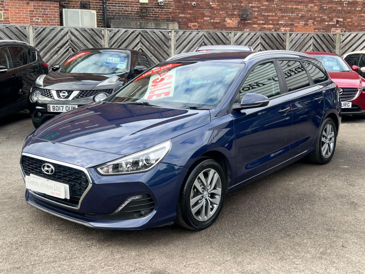 Hyundai i30 - Image 2