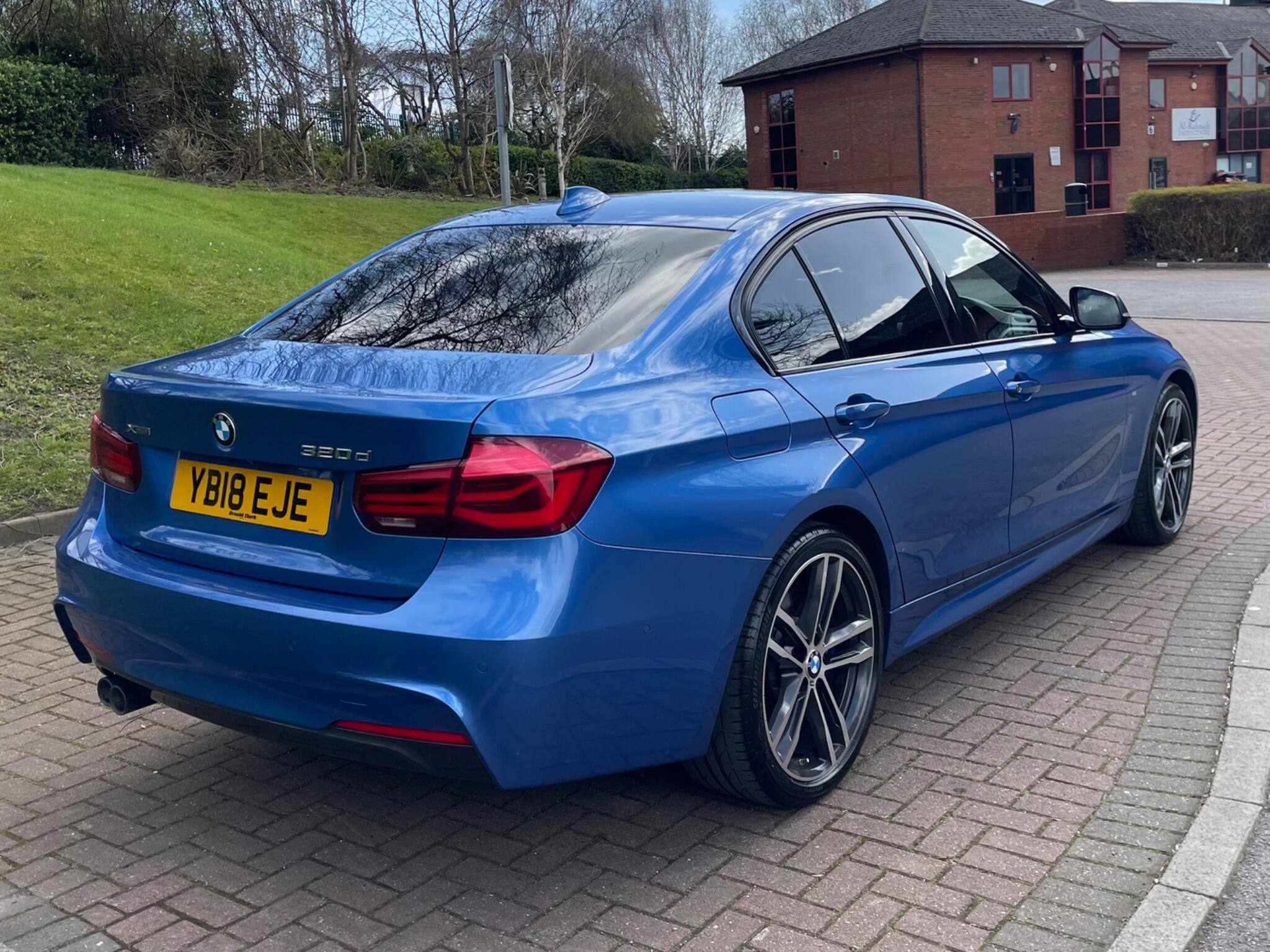 BMW 3 Series - Image 13