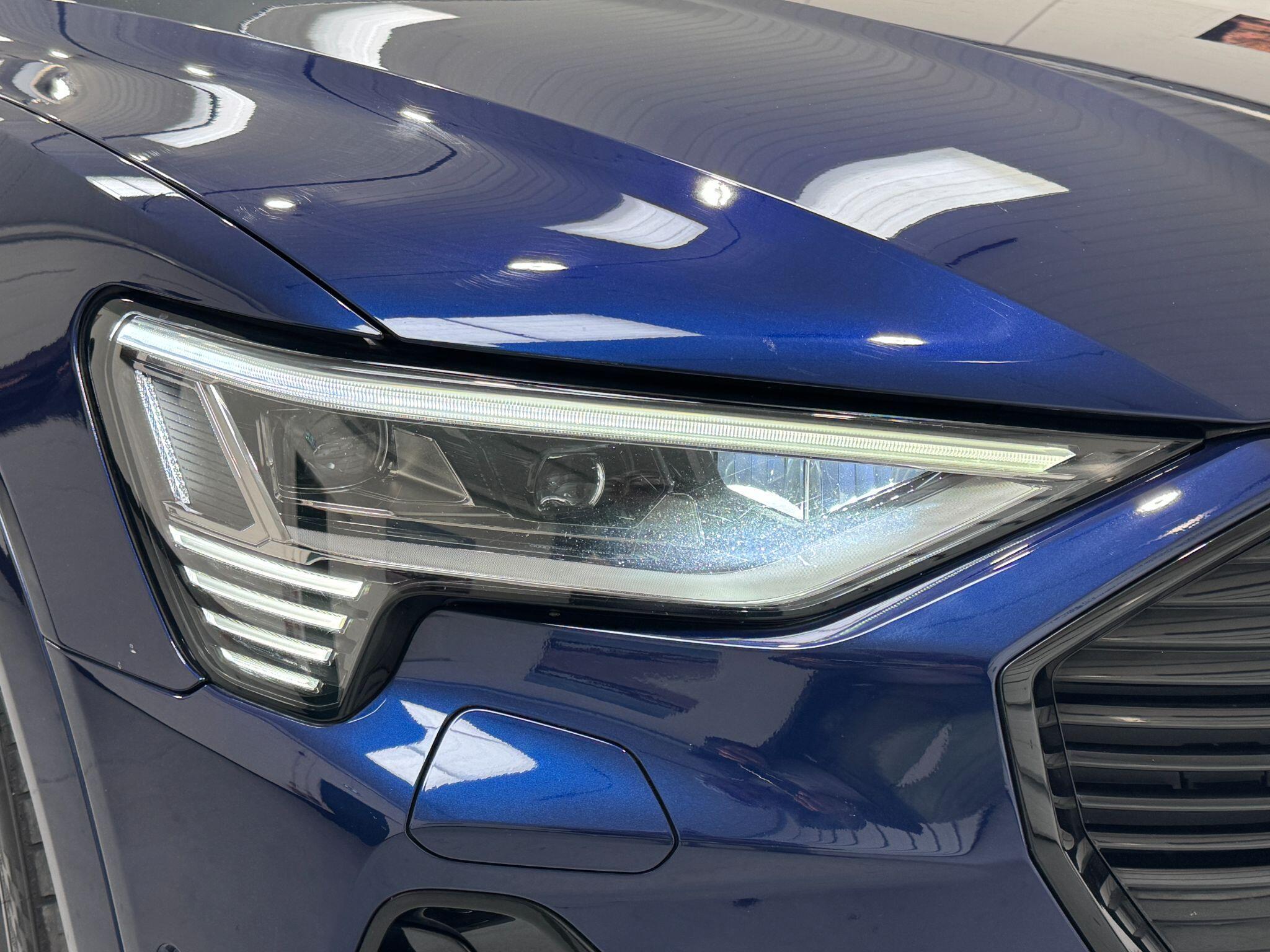 Audi E-Tron - Image 78