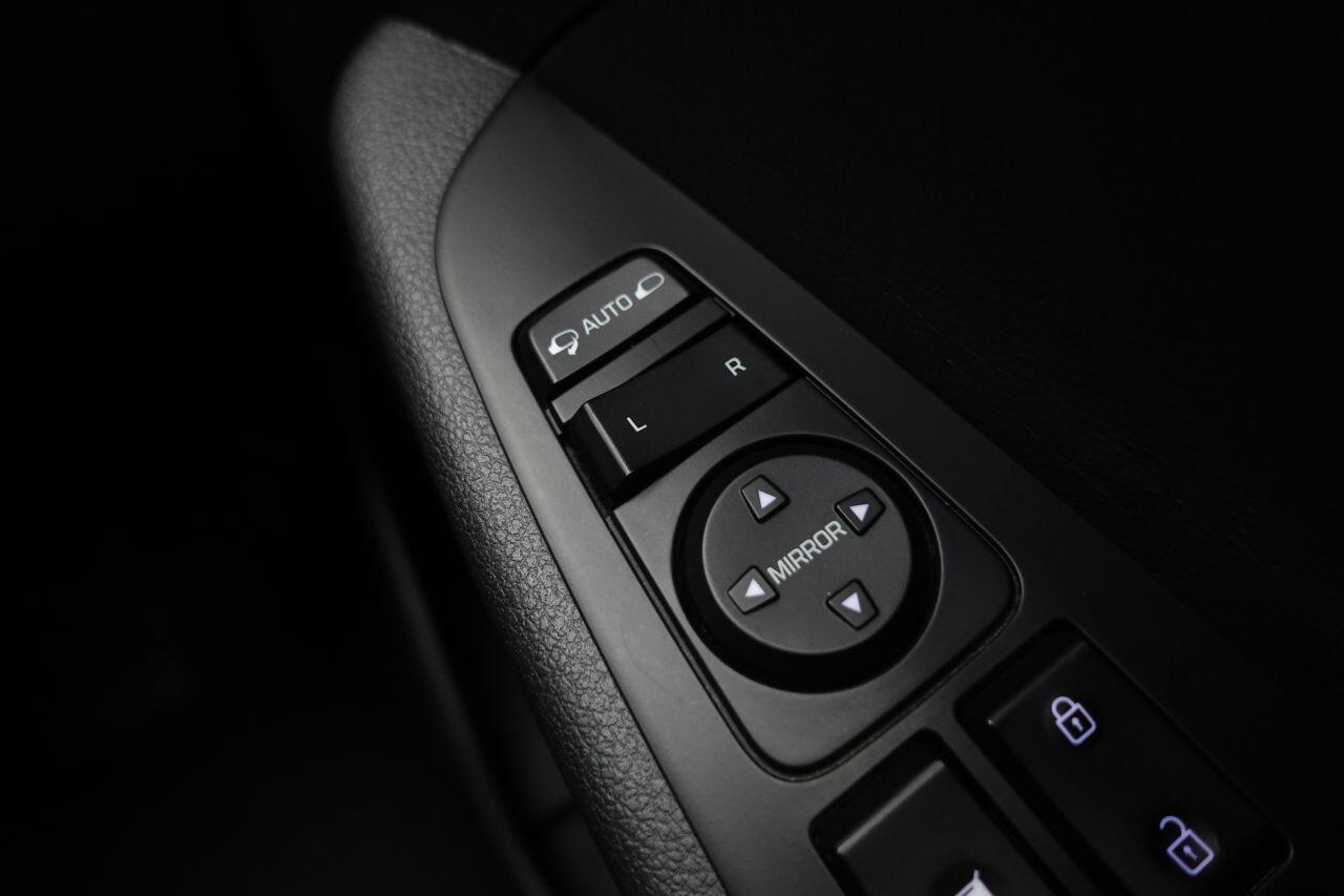 Hyundai Tucson - Image 48