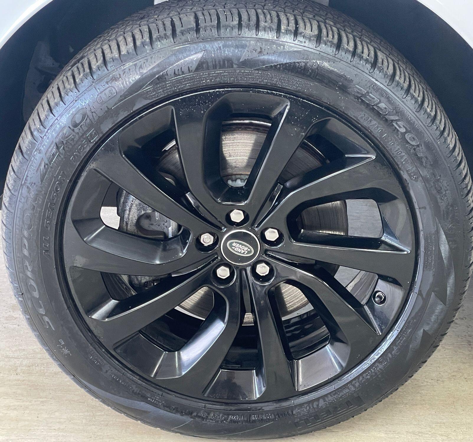 Land Rover DISCOVERY SPORT - Image 16