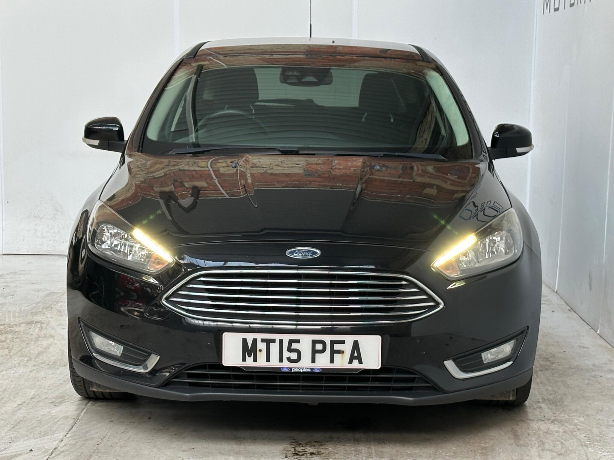 Ford Focus - Image 2