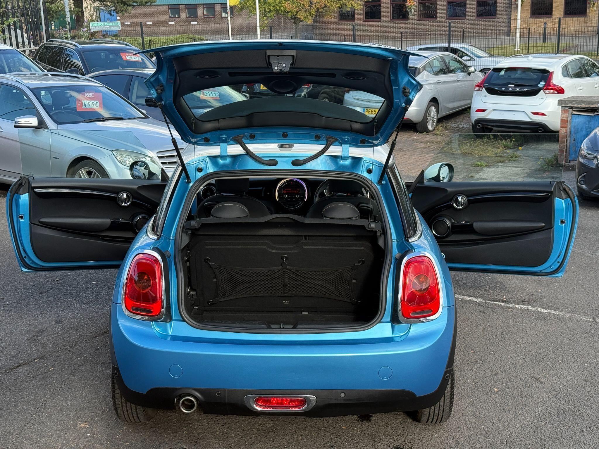 MINI Hatch - Image 26