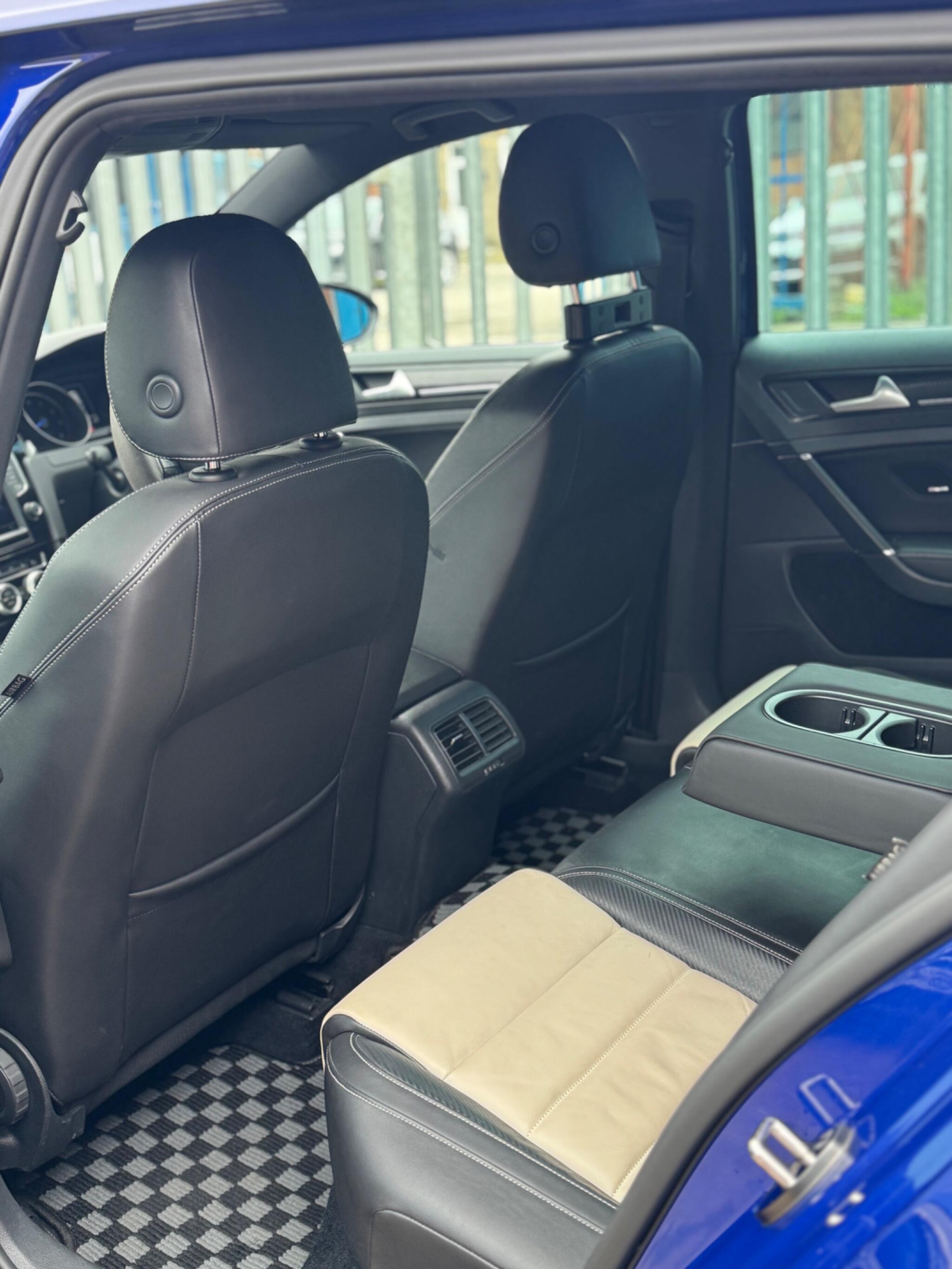 Volkswagen Golf - Image 30