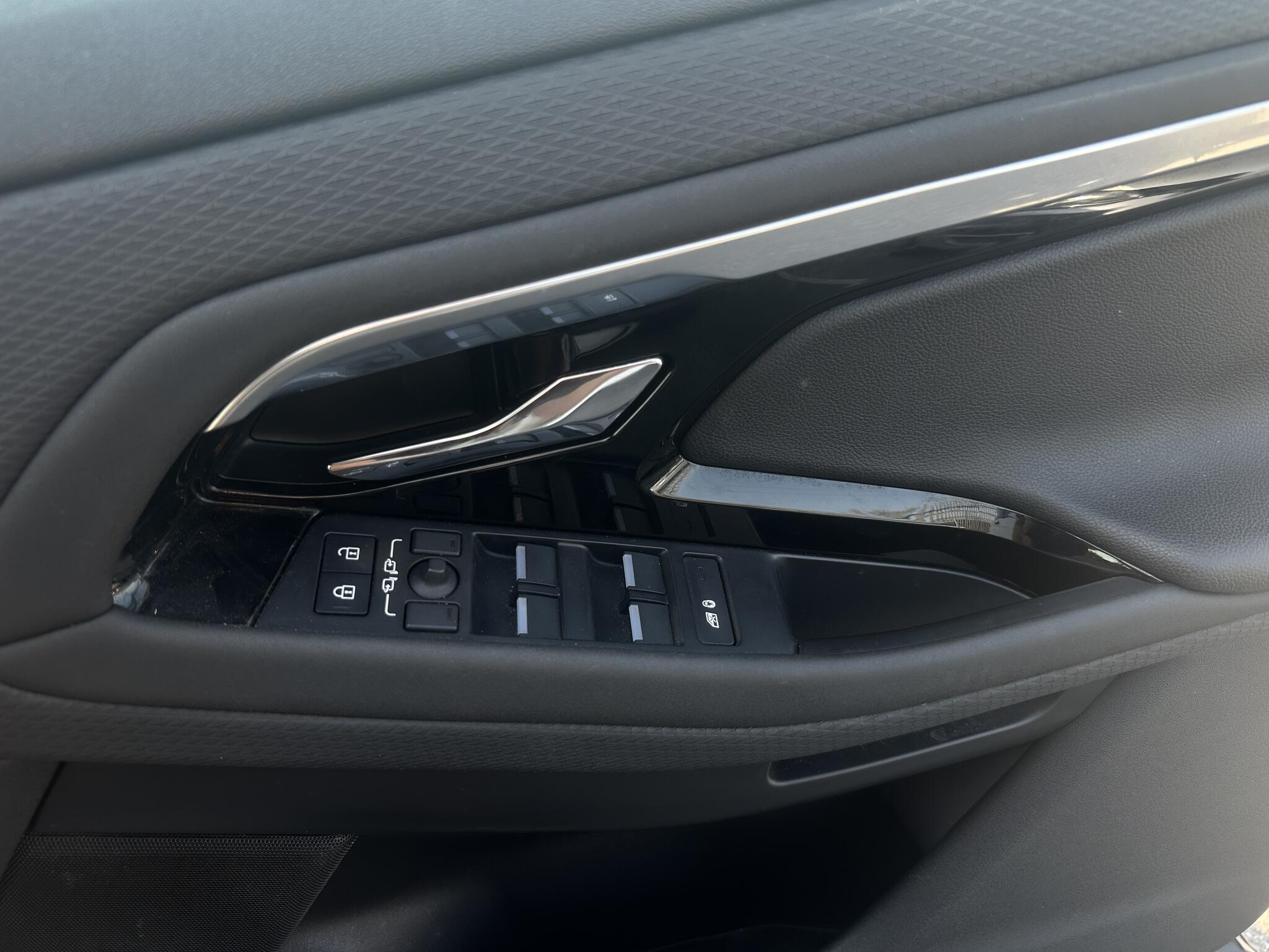 Land Rover Range Rover Evoque - Image 12