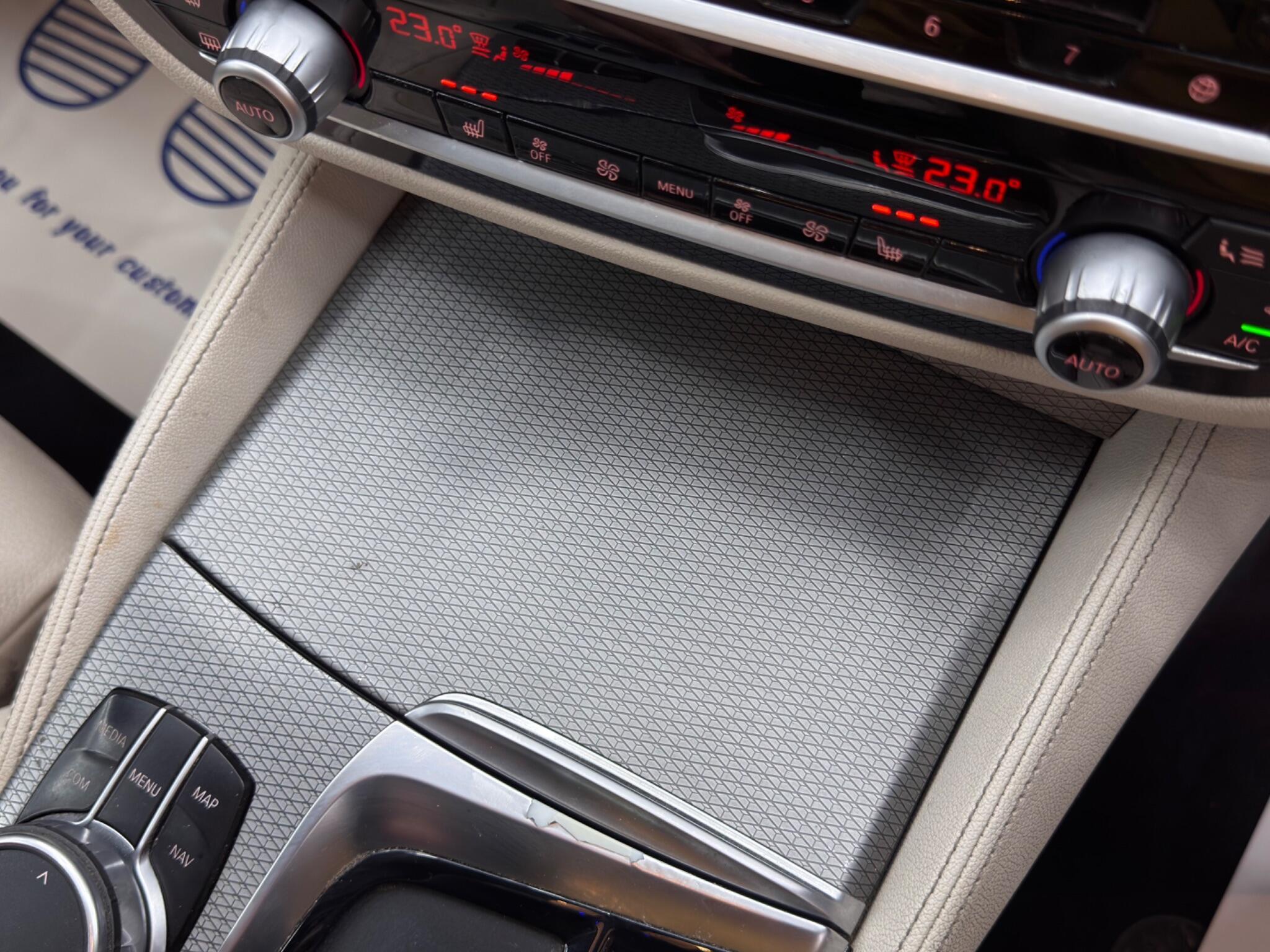 BMW 5 Series - Image 26