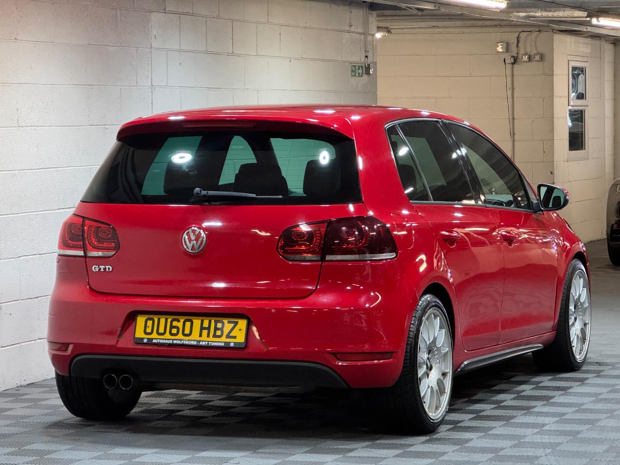 Volkswagen Golf - Image 4