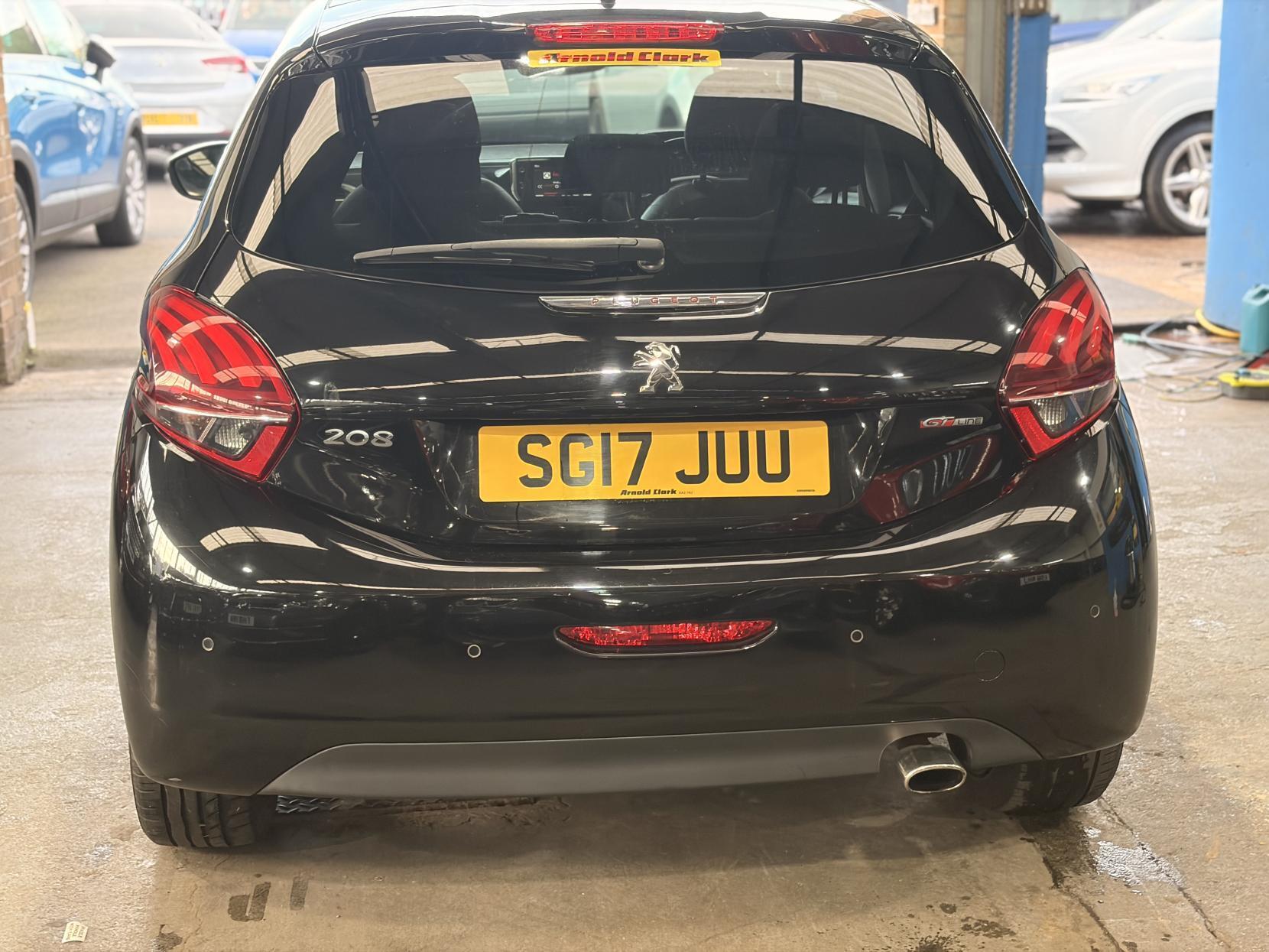 Peugeot 208 - Image 7
