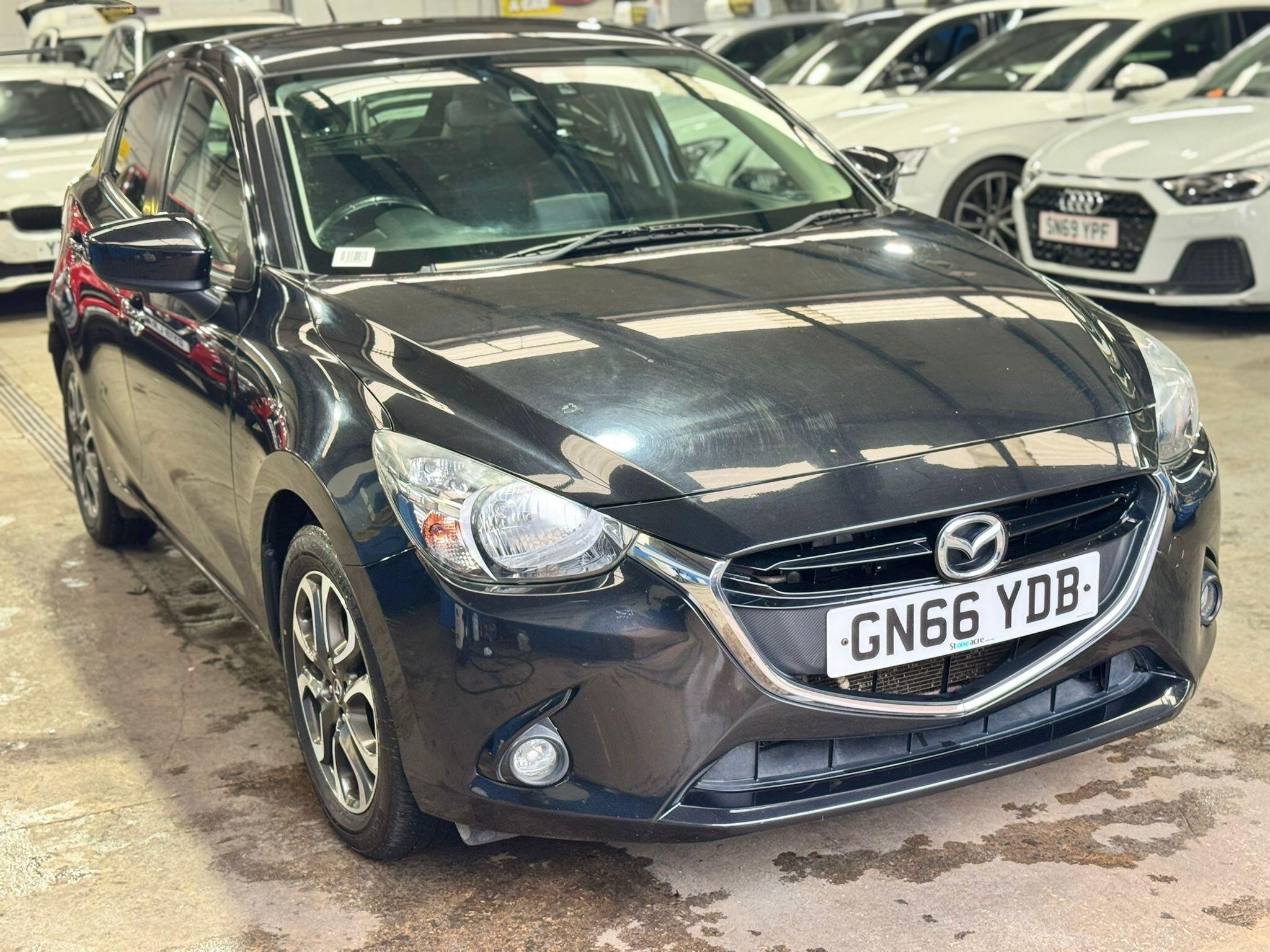 Mazda MAZDA2 - Image 5