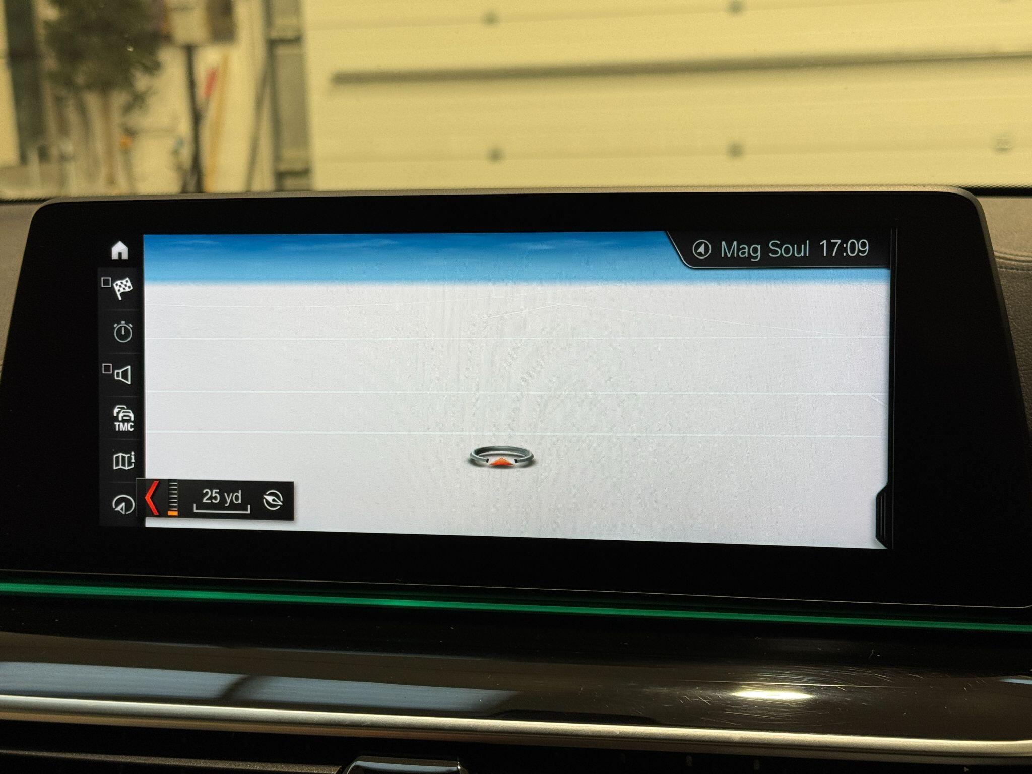 BMW 5 Series - Image 35