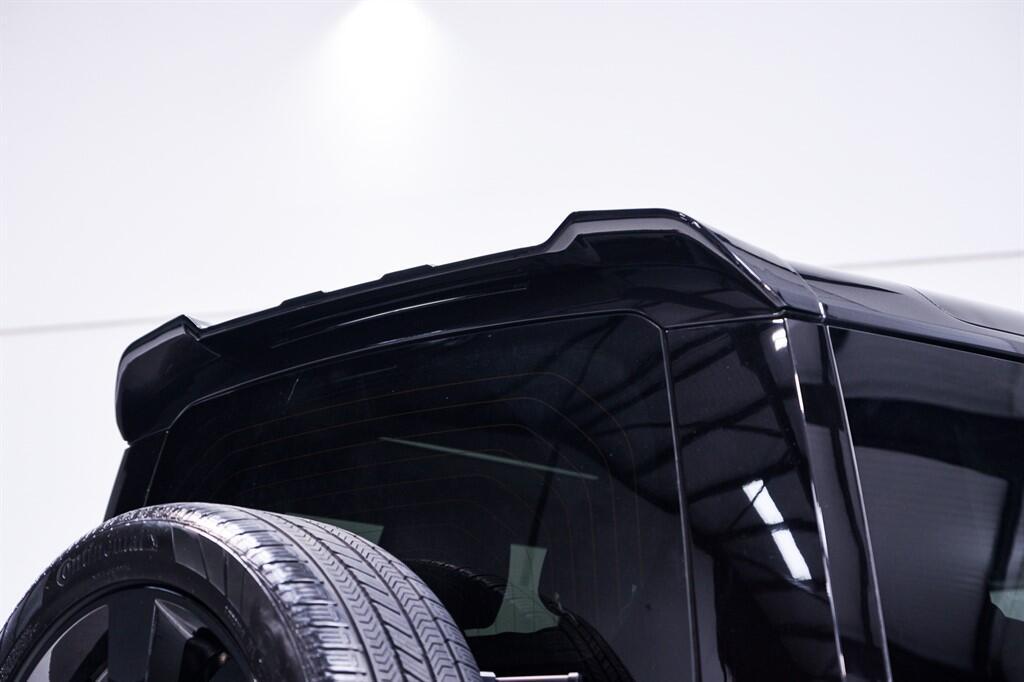 Land Rover Defender 90 - Image 4