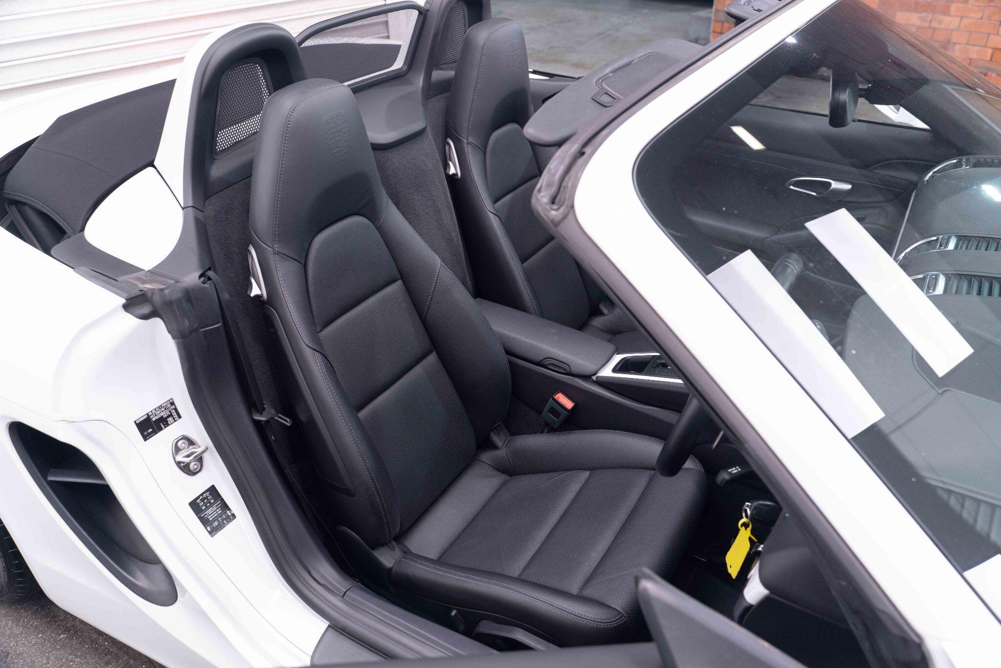 Porsche Boxster - Image 16