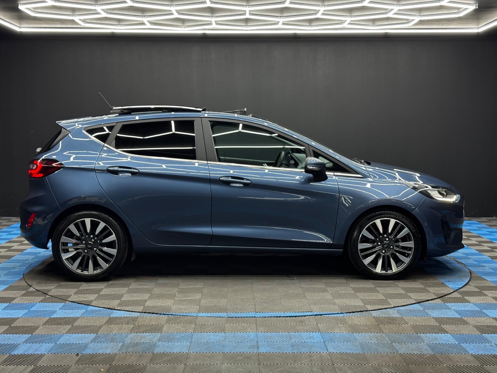 Ford Fiesta - Image 4