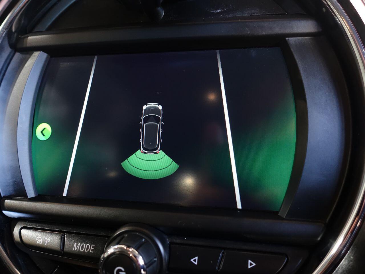 MINI Hatch - Image 25