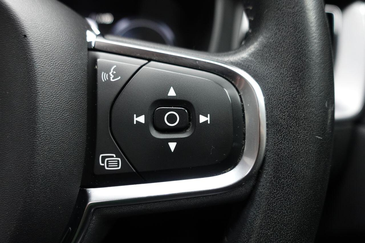 Volvo XC60 - Image 27