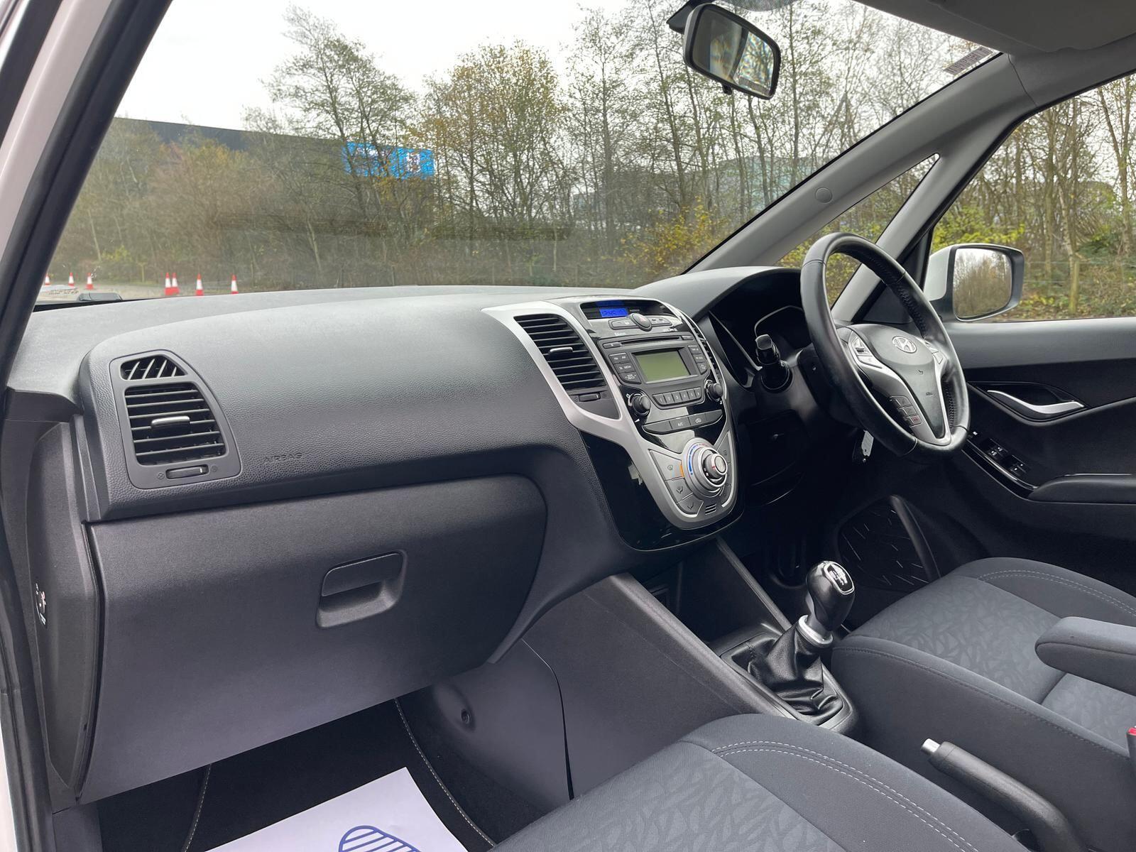 Hyundai ix20 - Image 17