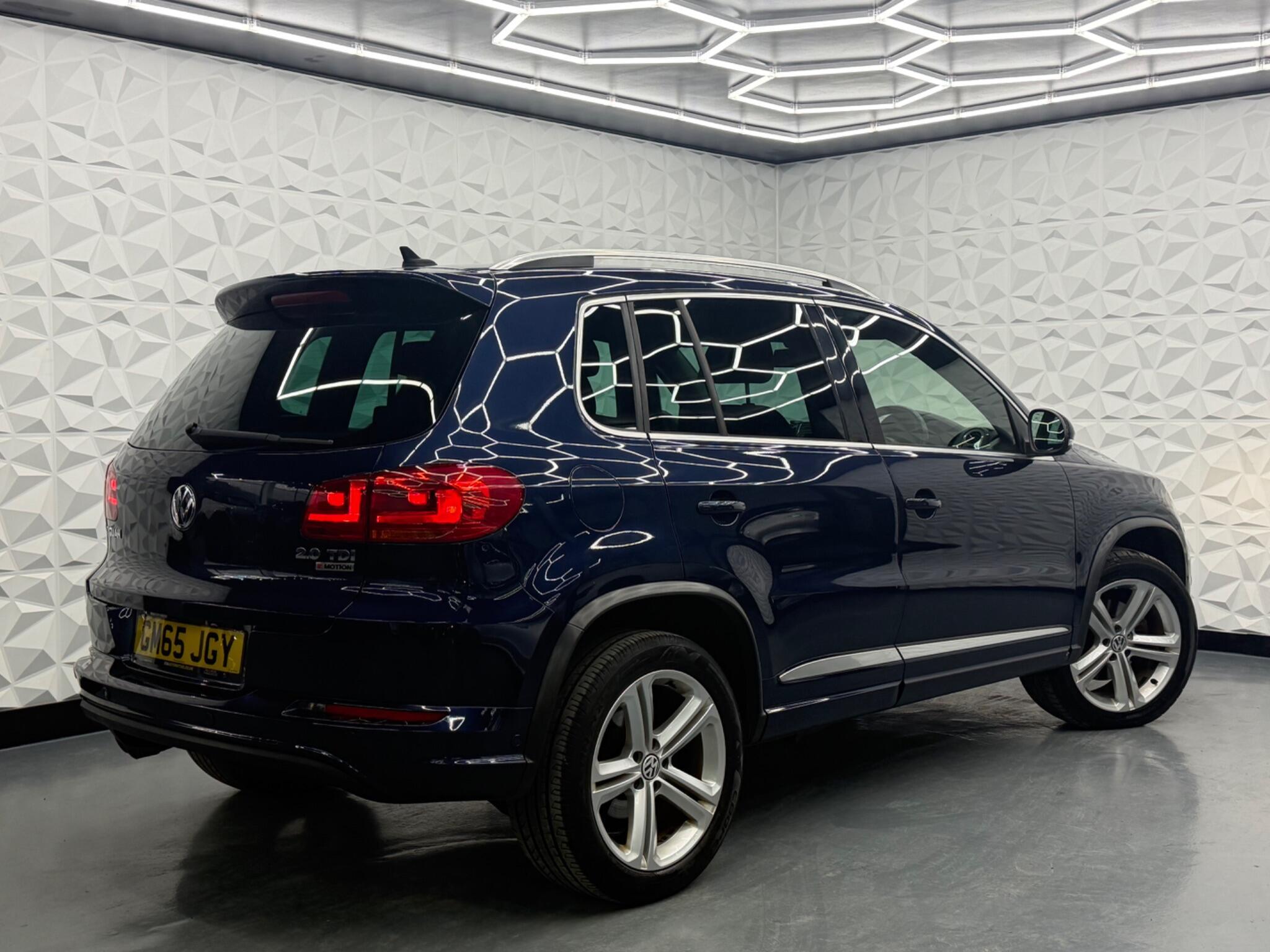Volkswagen Tiguan - Image 3