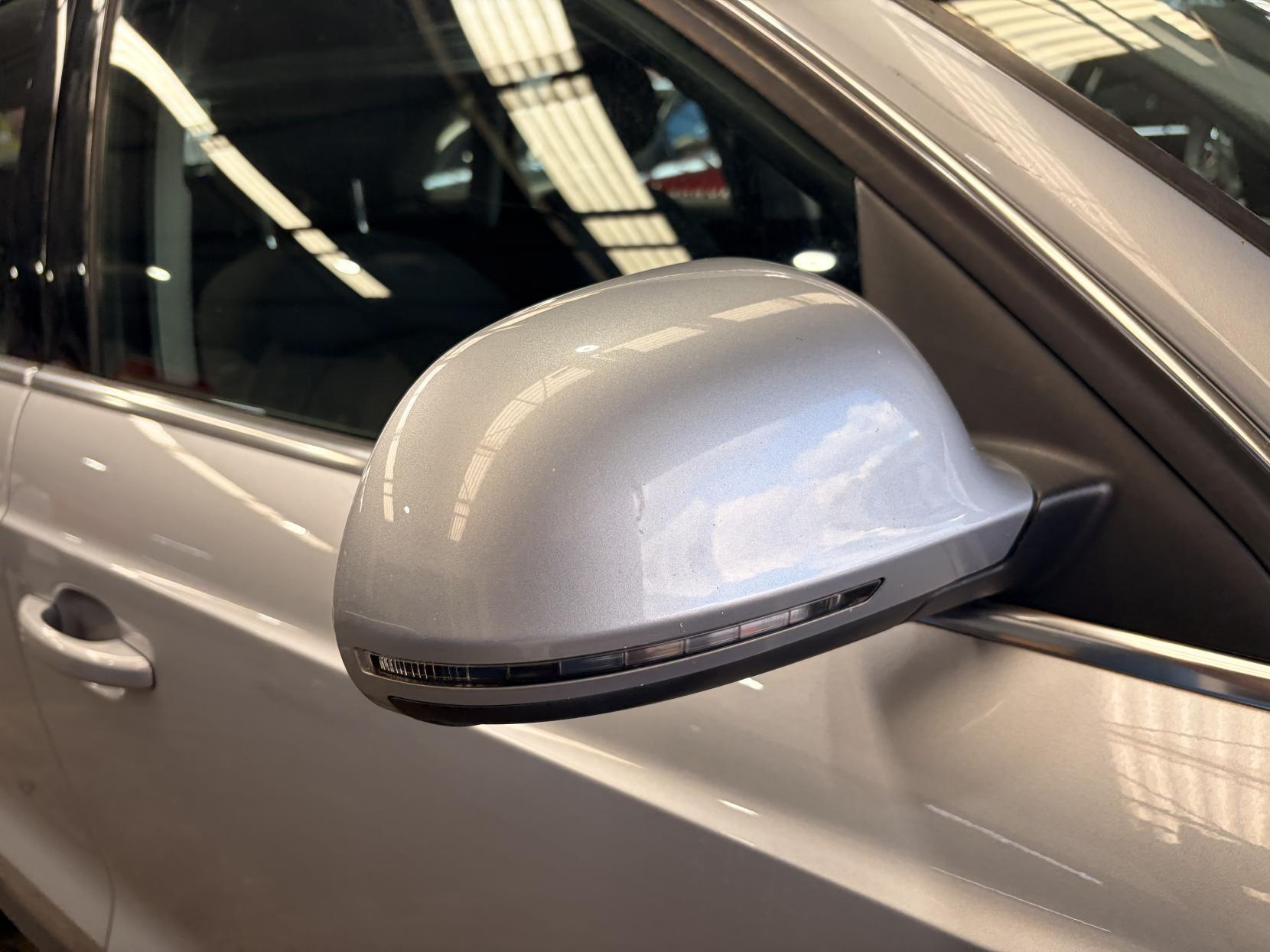 Audi Q3 - Image 13