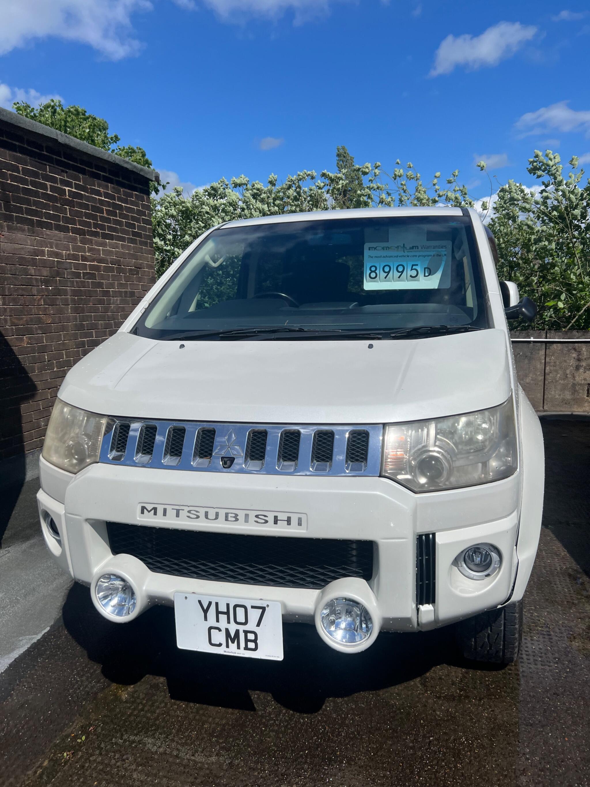 Mitsubishi Delica - Image 15