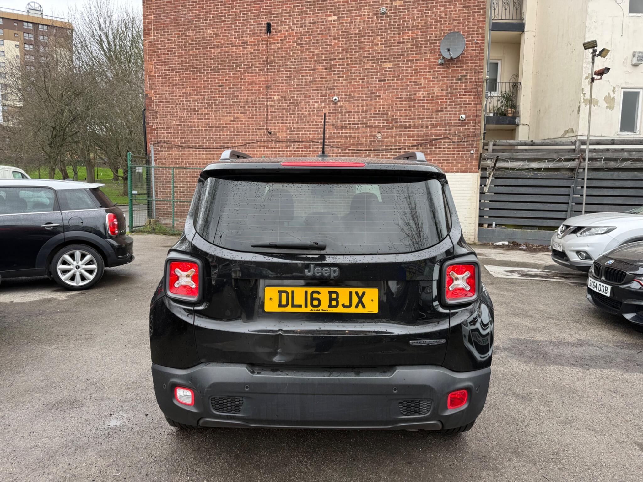 Jeep Renegade - Image 6
