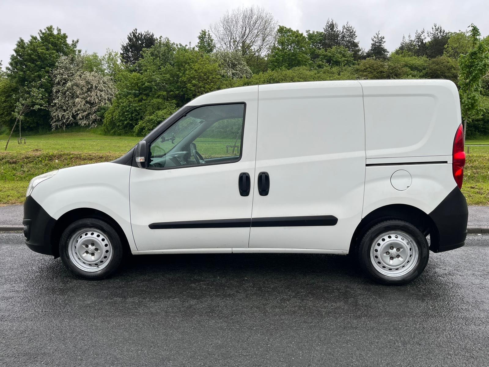 Vauxhall Combo - Image 5