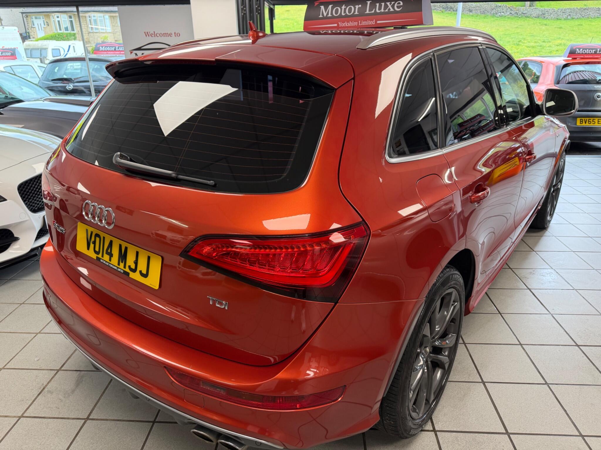 Audi SQ5 - Image 4