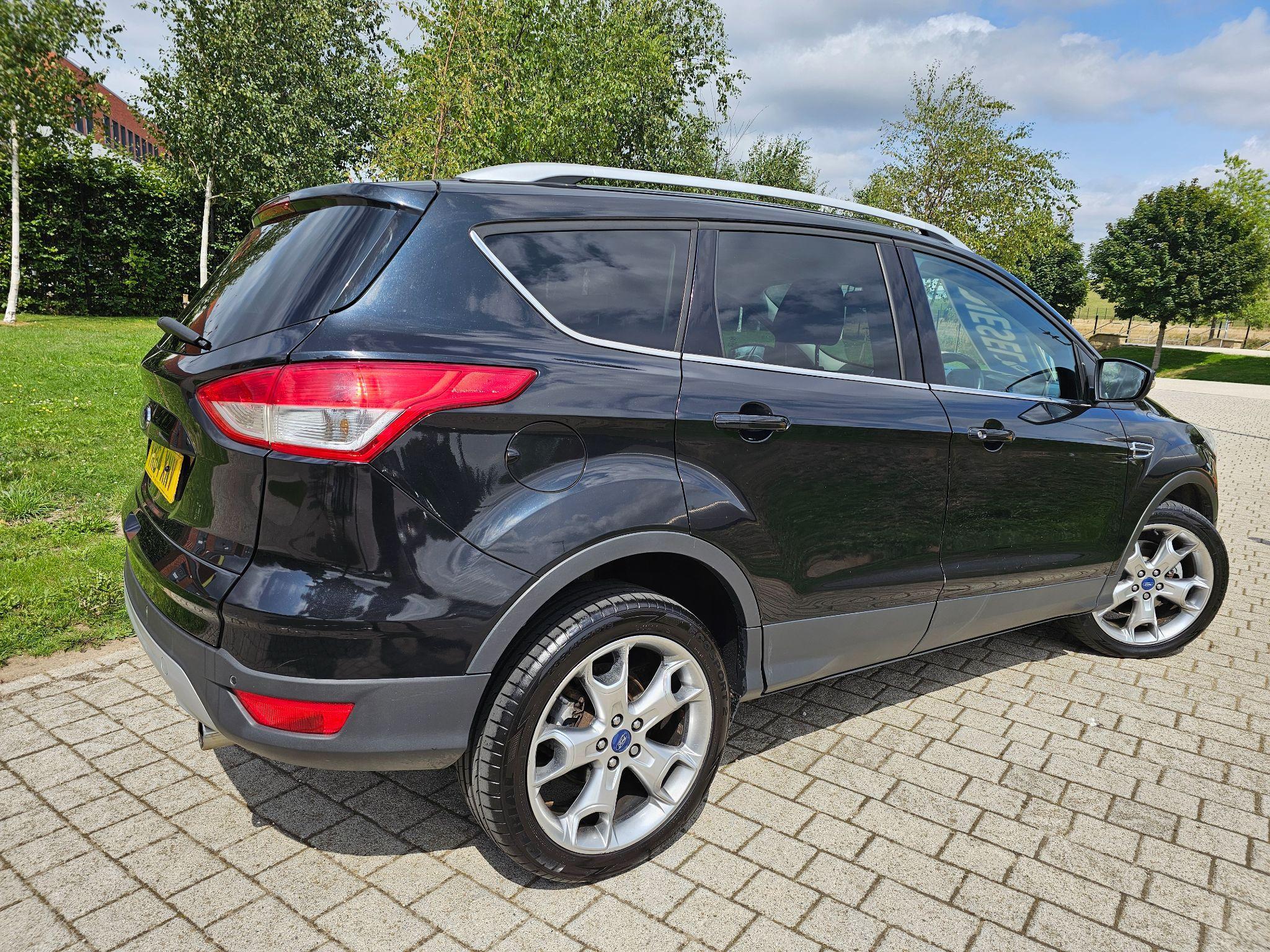 Ford Kuga - Image 10