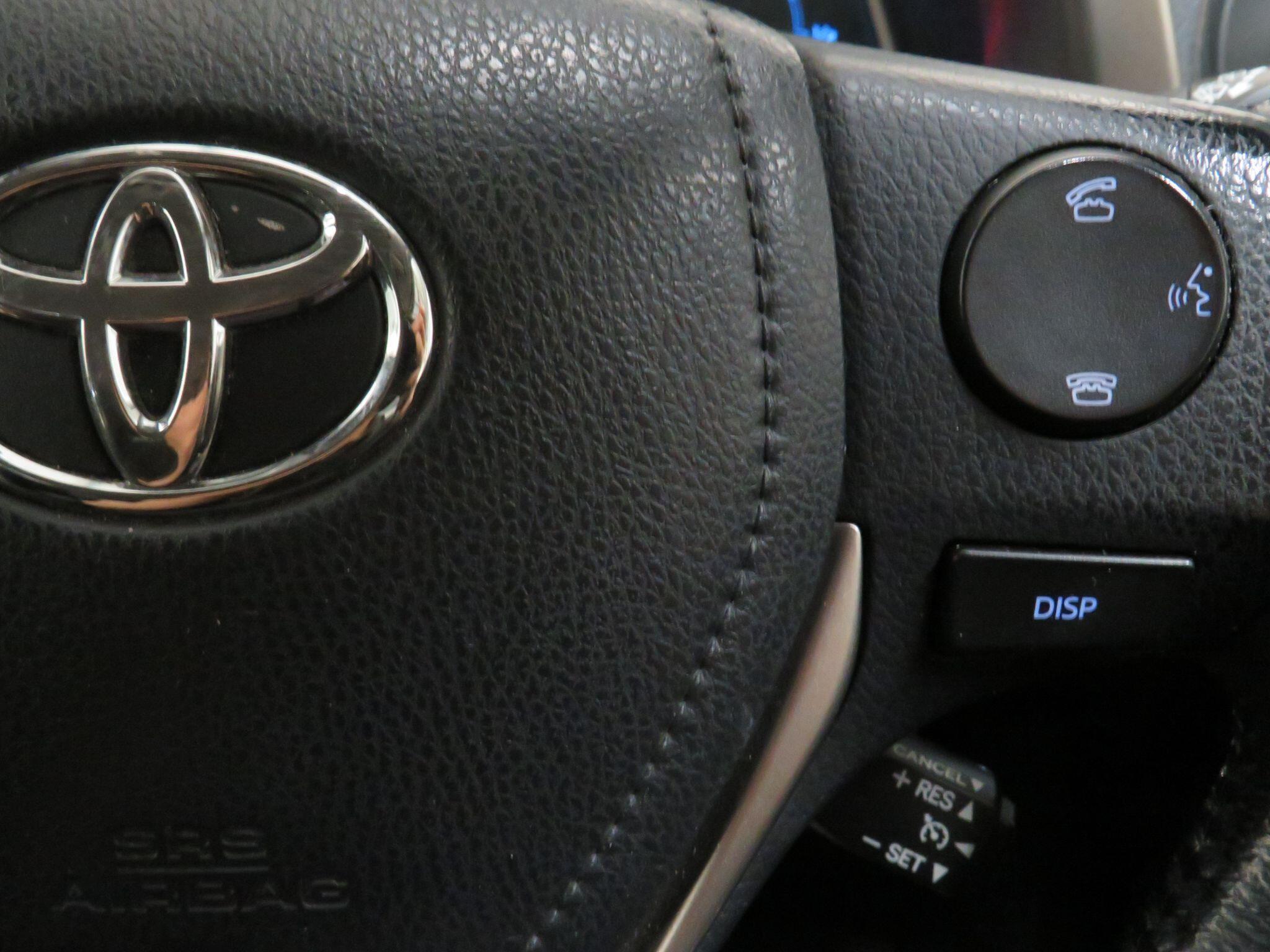 Toyota RAV4 - Image 16