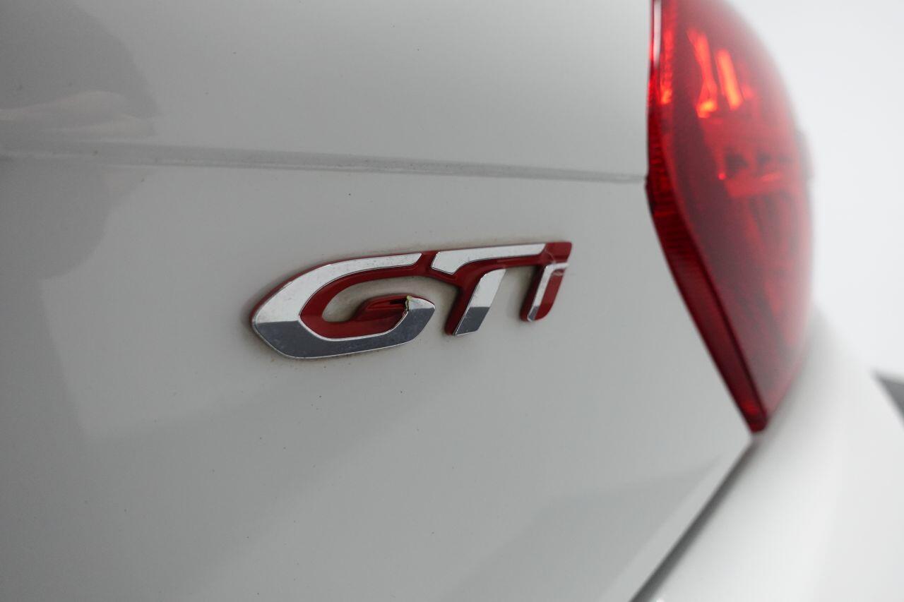 Peugeot 208 - Image 23