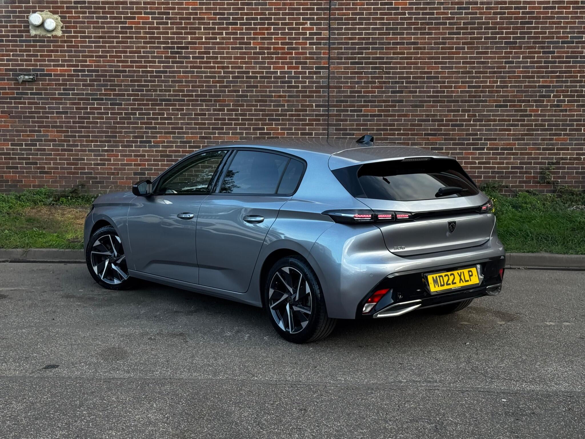 Peugeot 308 - Image 10