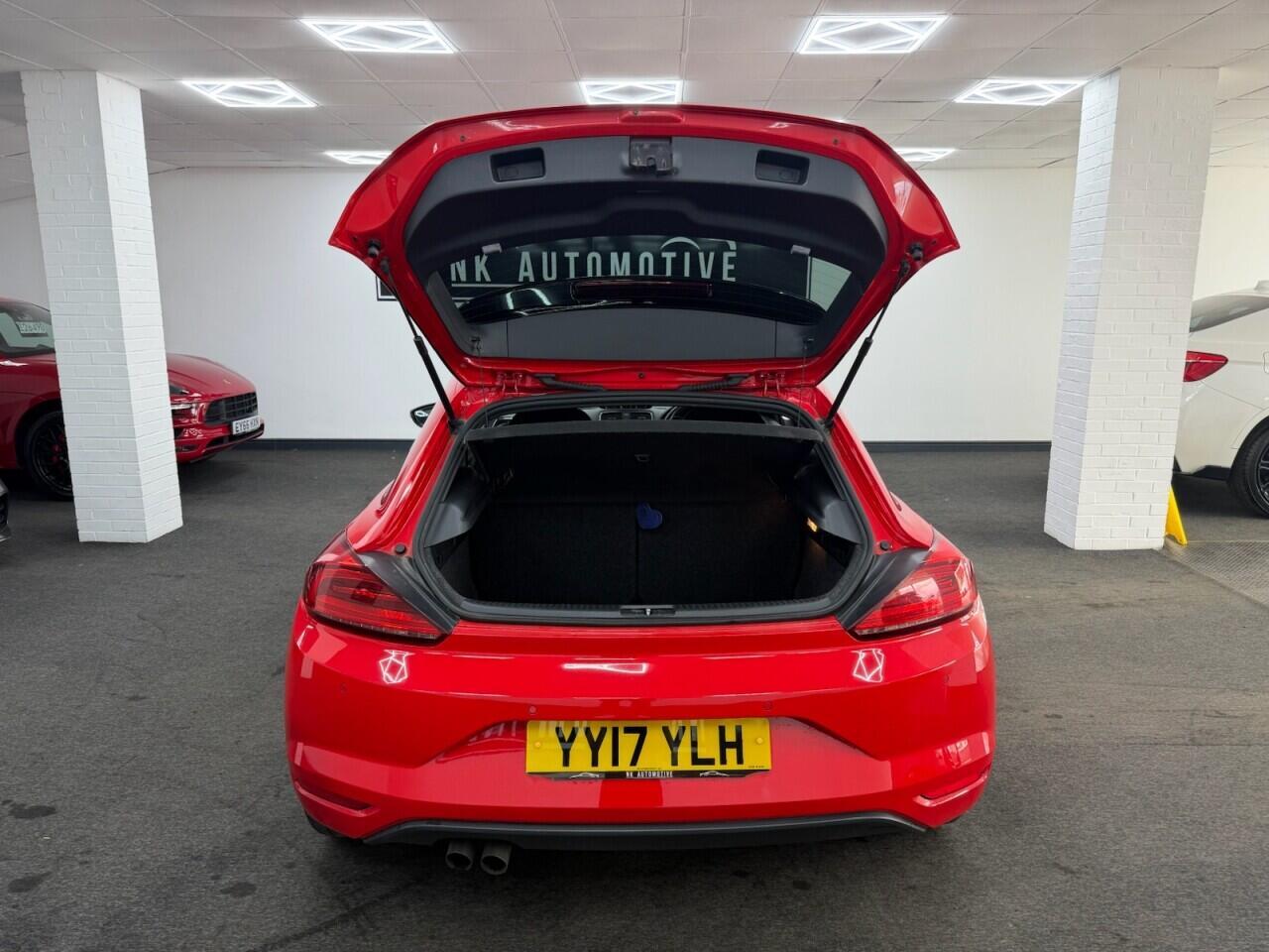 Volkswagen Scirocco - Image 19