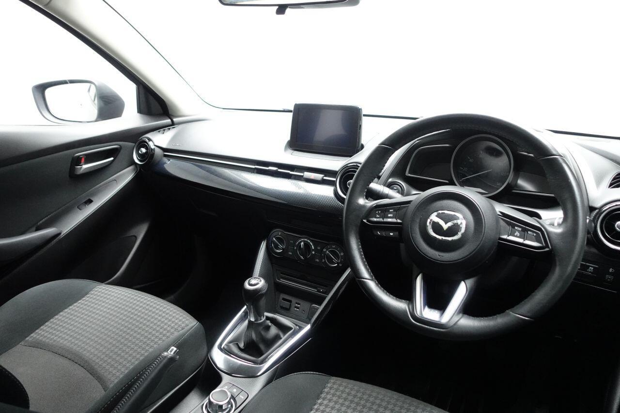 Mazda MAZDA2 - Image 18