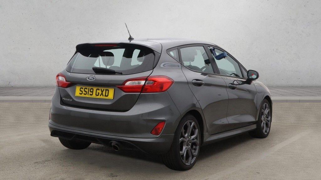 Ford Fiesta - Image 7