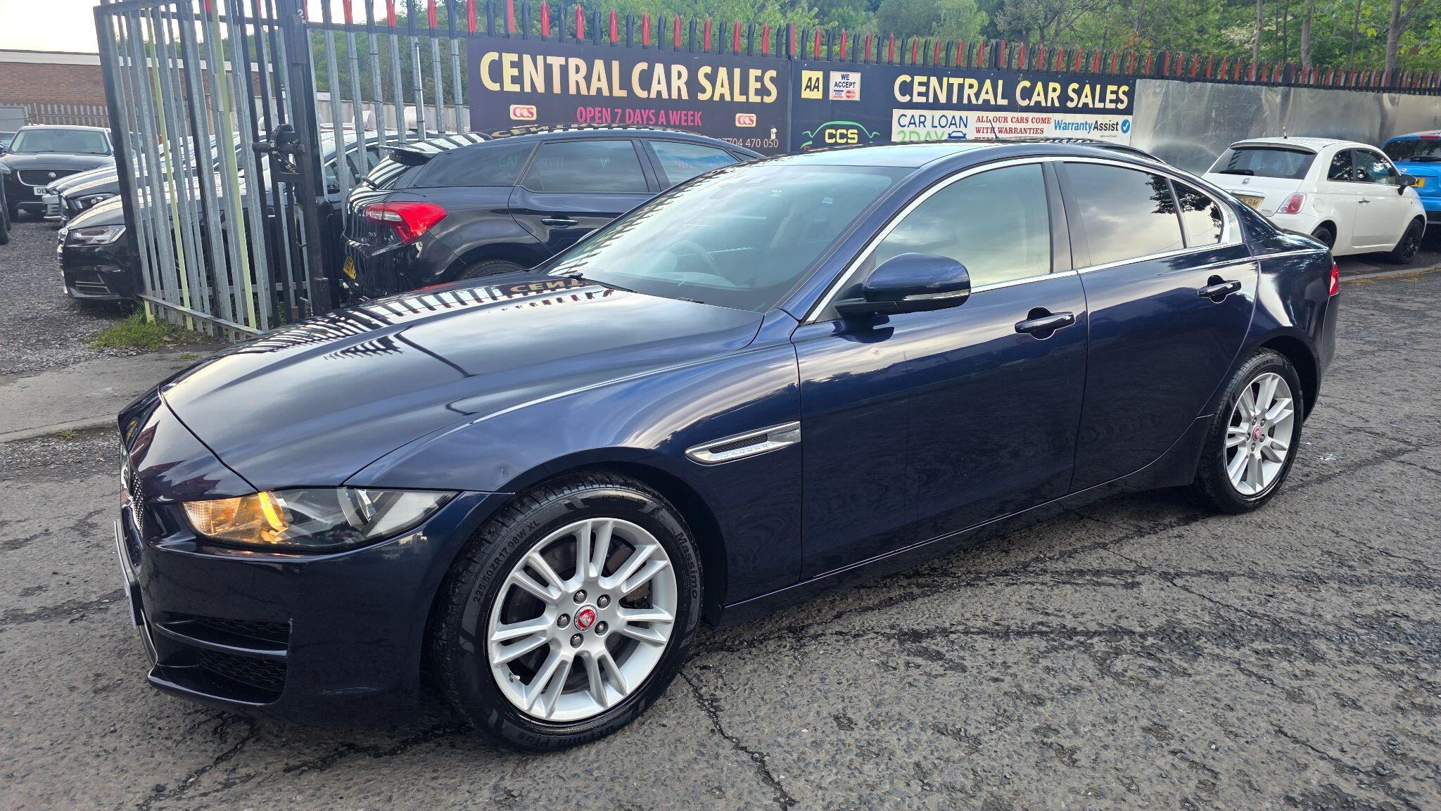 Jaguar XE - Image 17