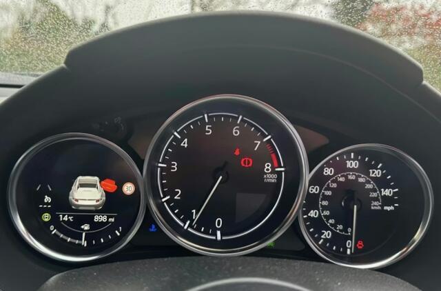 Mazda MX-5 RF - Image 13