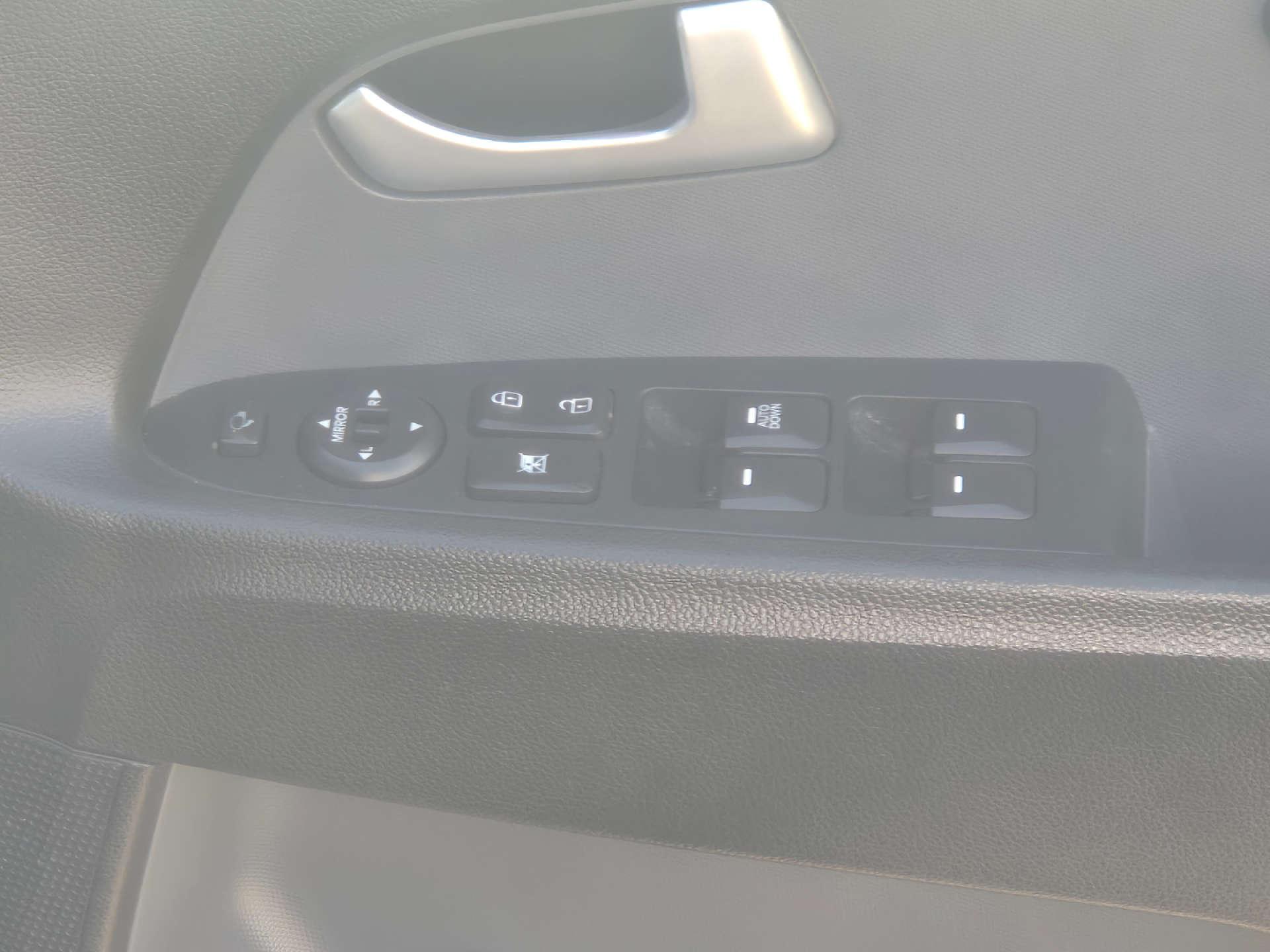 Kia Sportage - Image 28