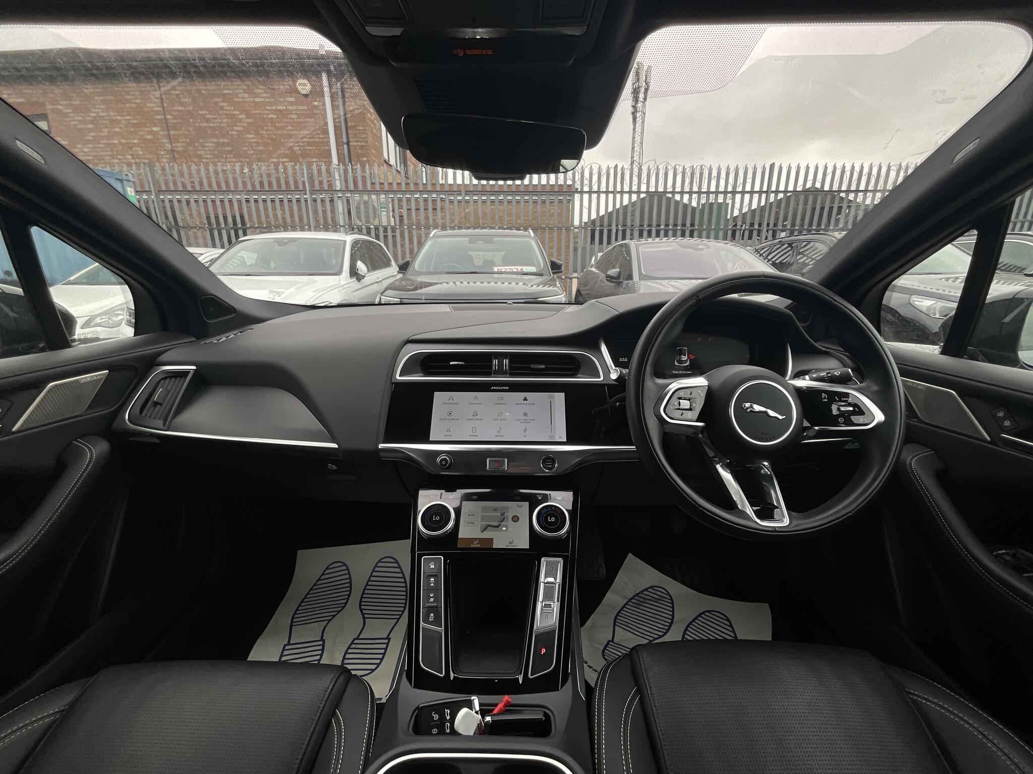 Jaguar I-Pace - Image 6