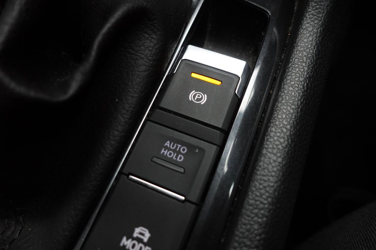 Volkswagen Tiguan - Image 24