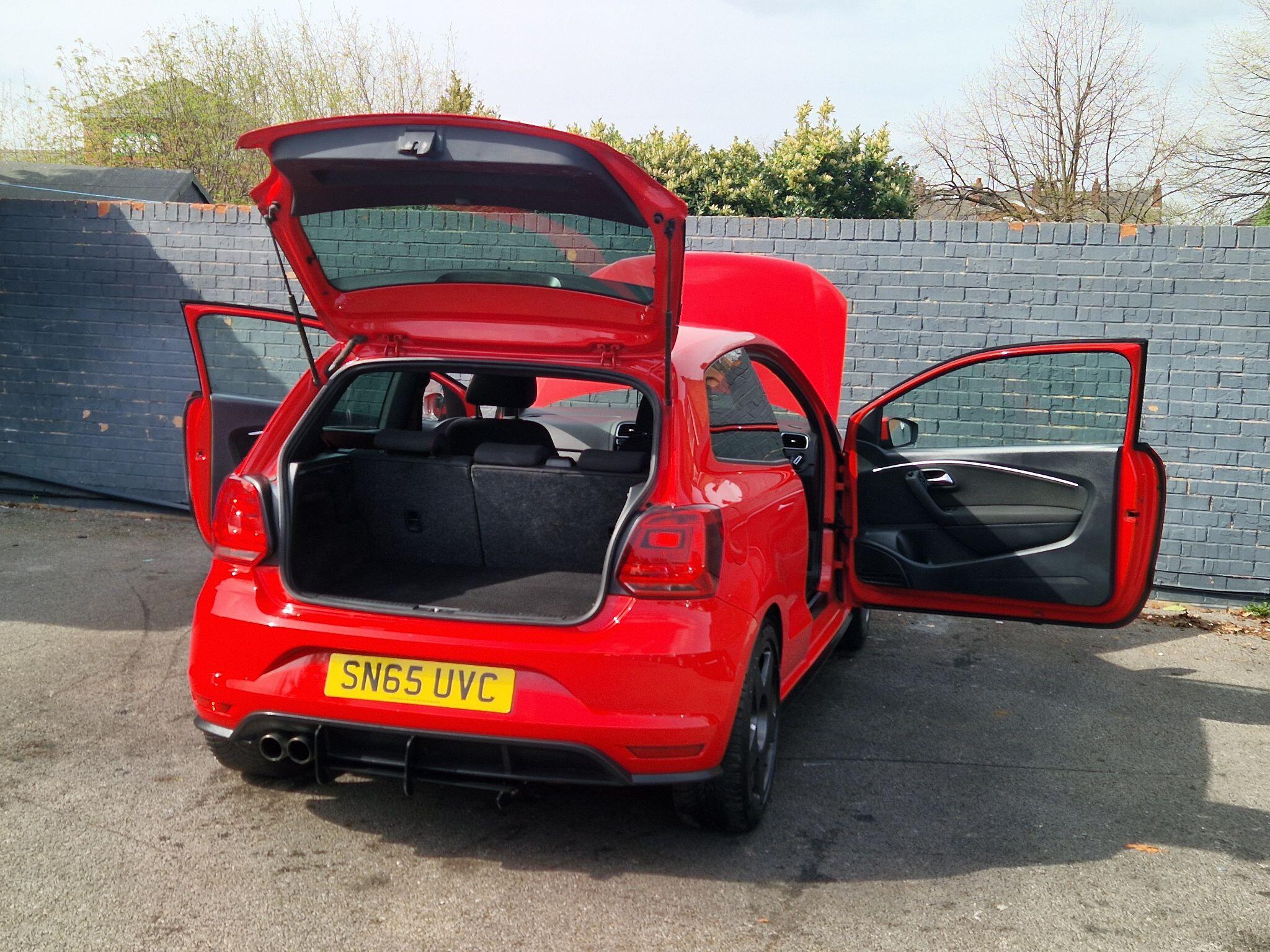 Volkswagen Polo - Image 21