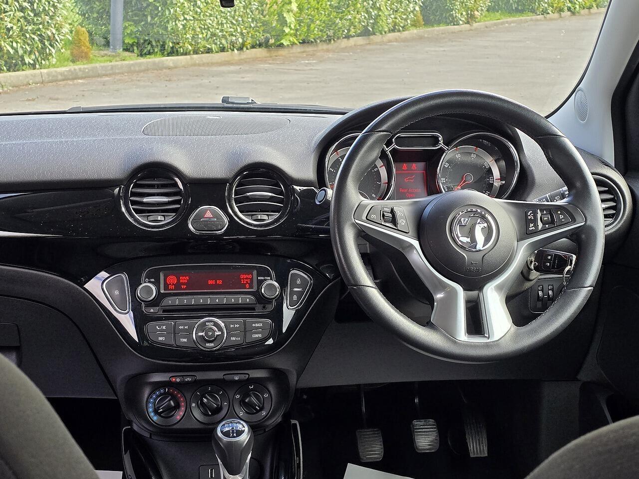 Vauxhall ADAM - Image 8
