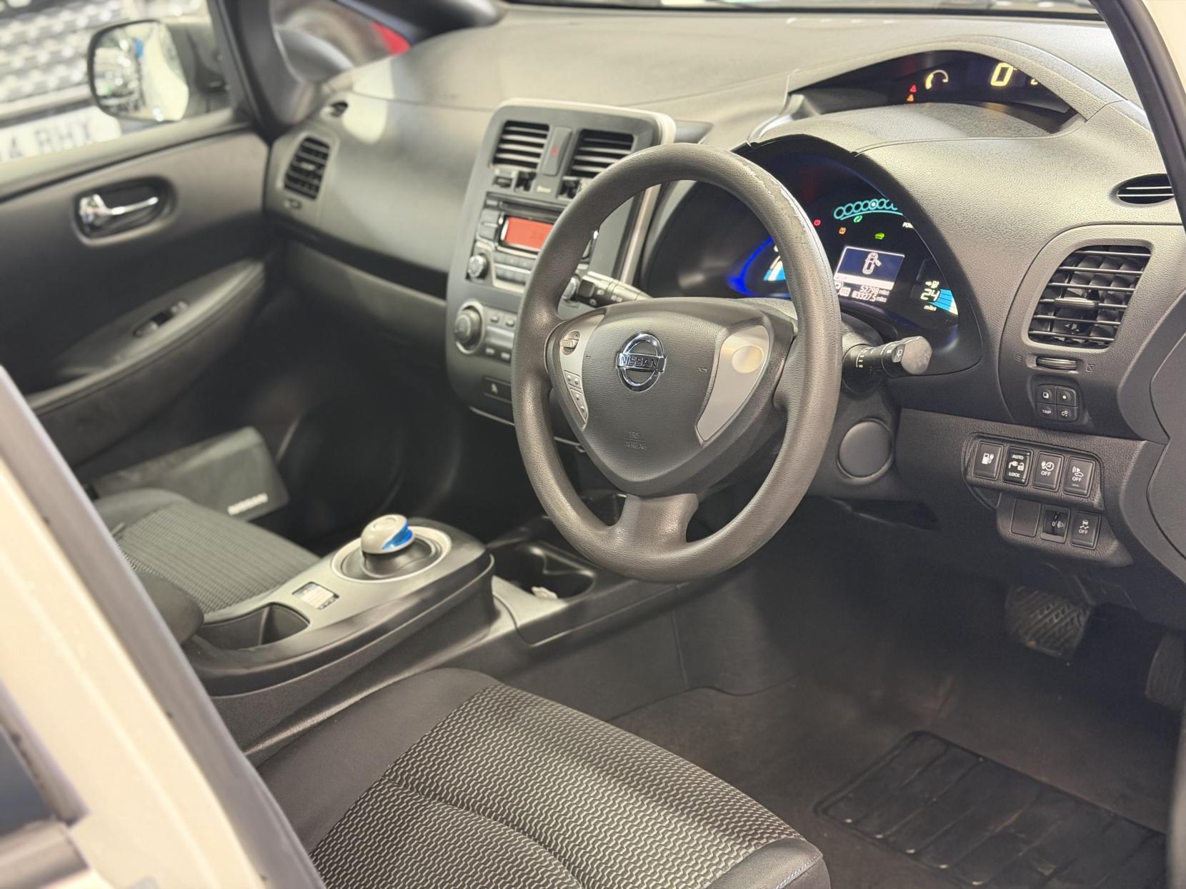 Nissan Leaf - Image 20